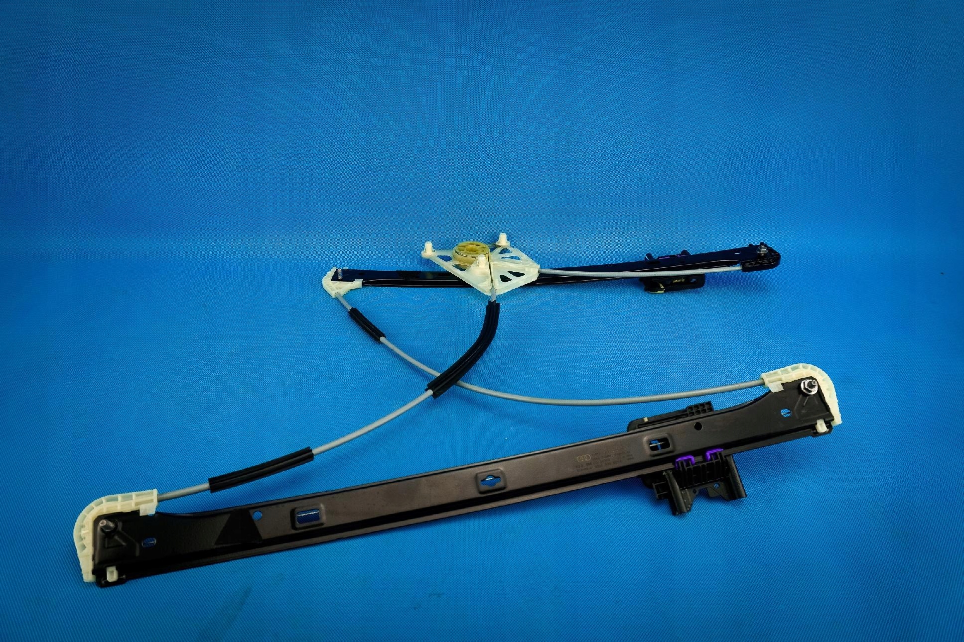 mechanism window regulator front left Audi Q7 4M0837461A