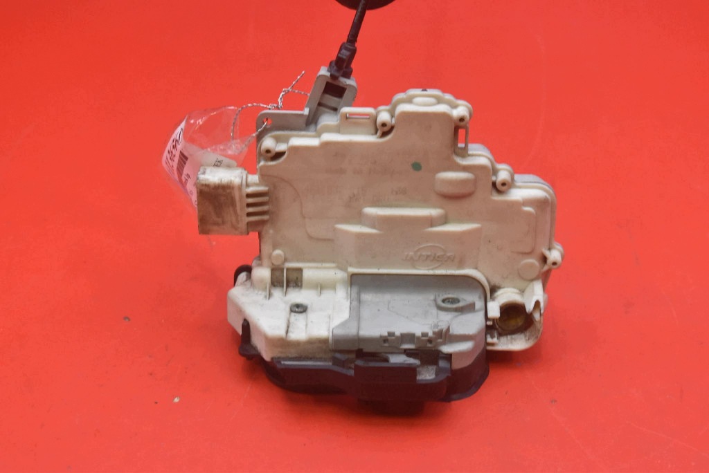 lock door left front front EU 4F1837015 AUDI A6 C6 04-08