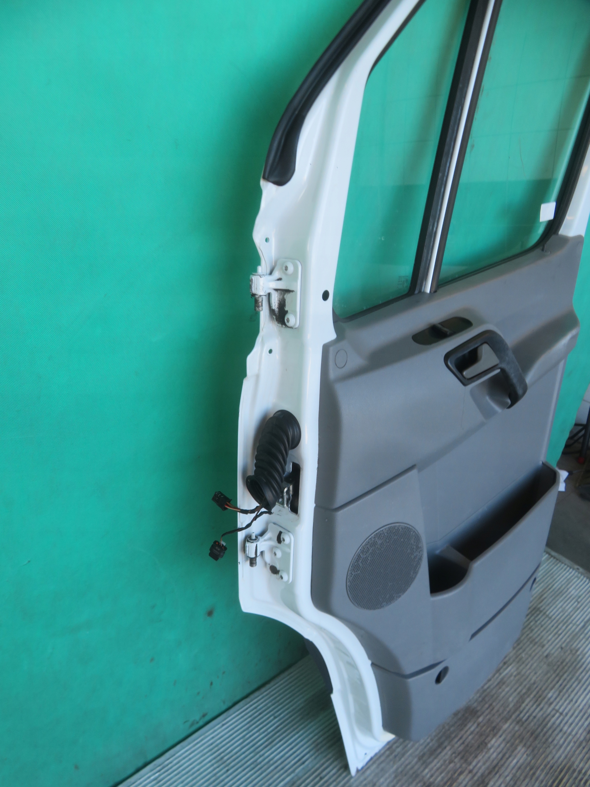 door right front MERCEDES SPRINTER 14R