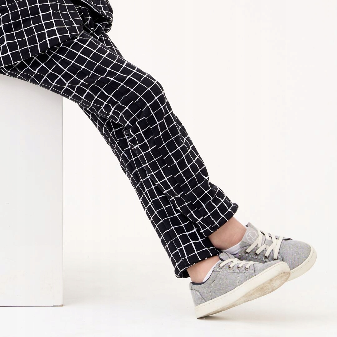 Czarne spodnie w kratę Marco R.134 9/10 LAT Płeć chłopcy