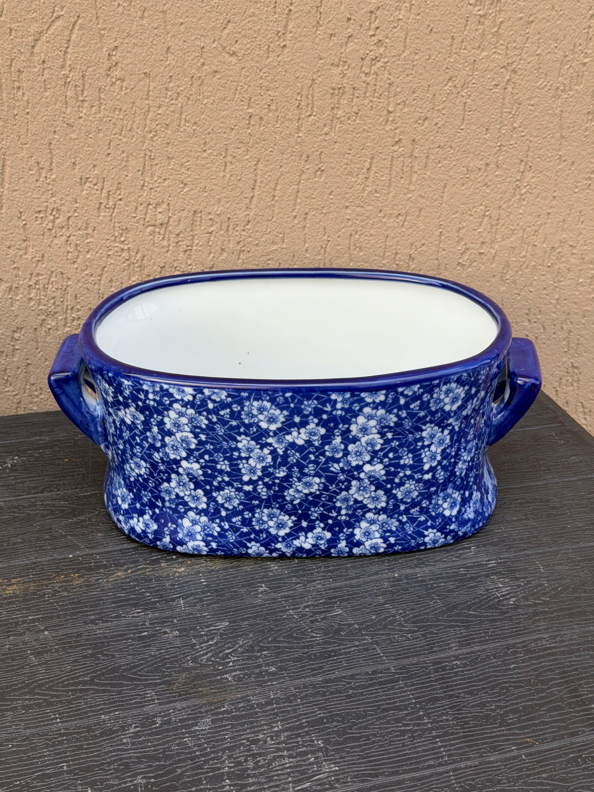 MISA Z USZAMI PORCELANA BIAŁO NIEBIESKA