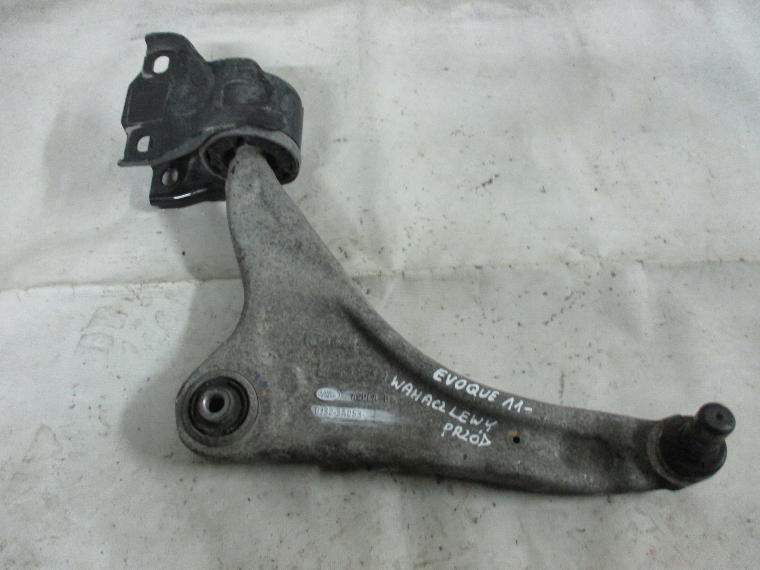 Querlenker links vorne Range Rover Evoque 2011r- BJ32-3A053