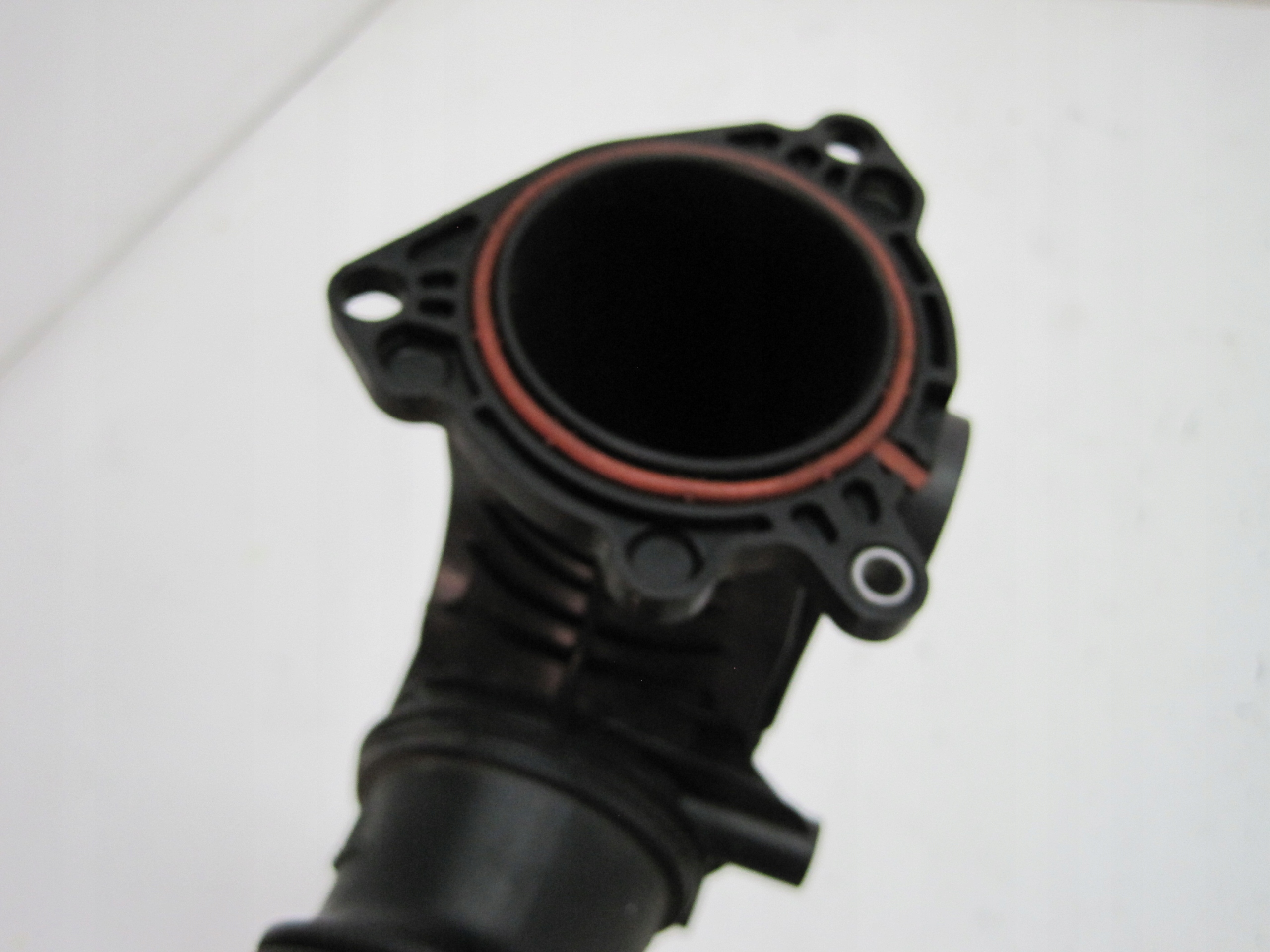 pipe intake air LAND ROVER GJ32-9F876-BB