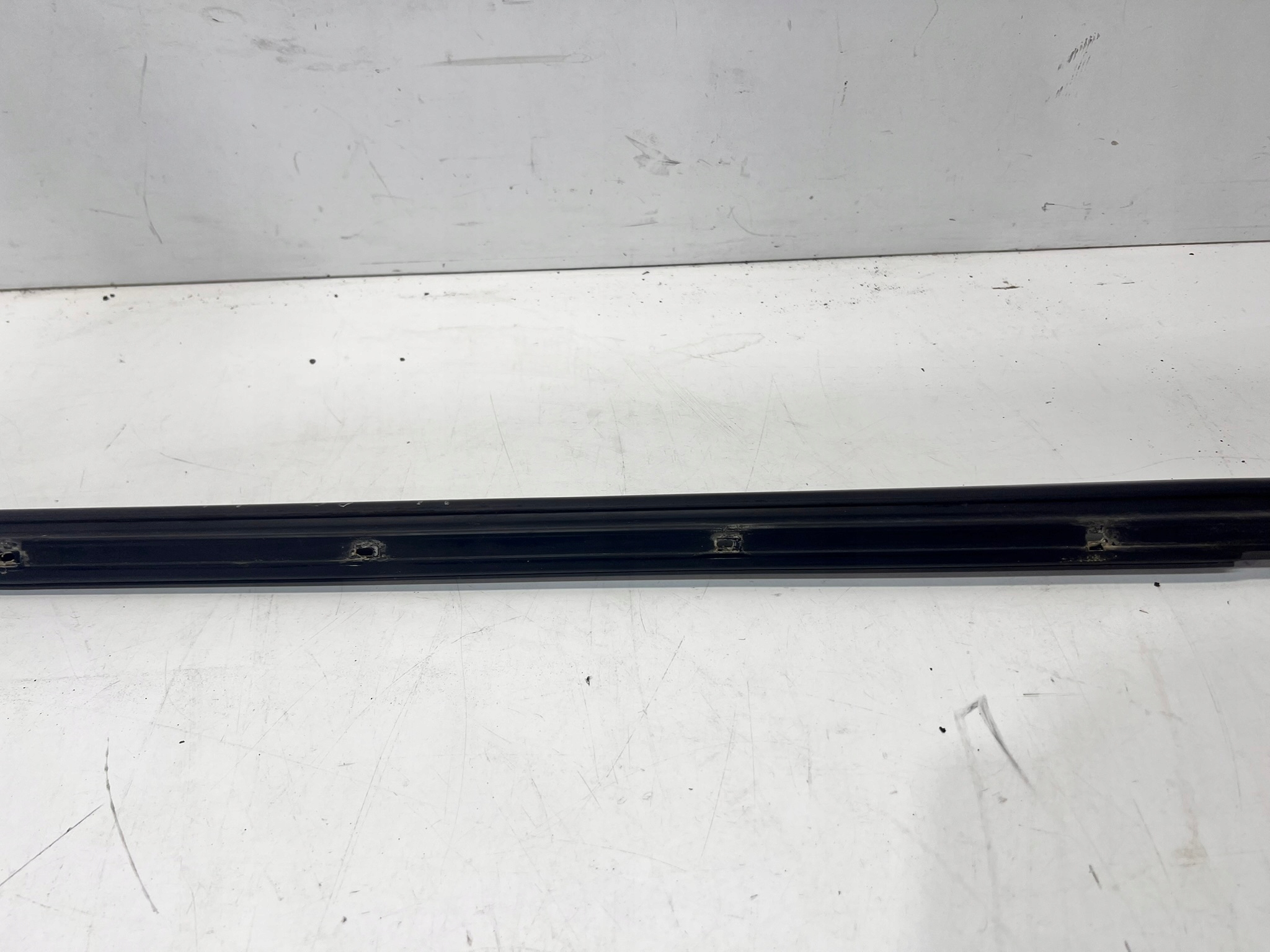 těsnění dveře pravý předek AUDI TT 8J0837478C