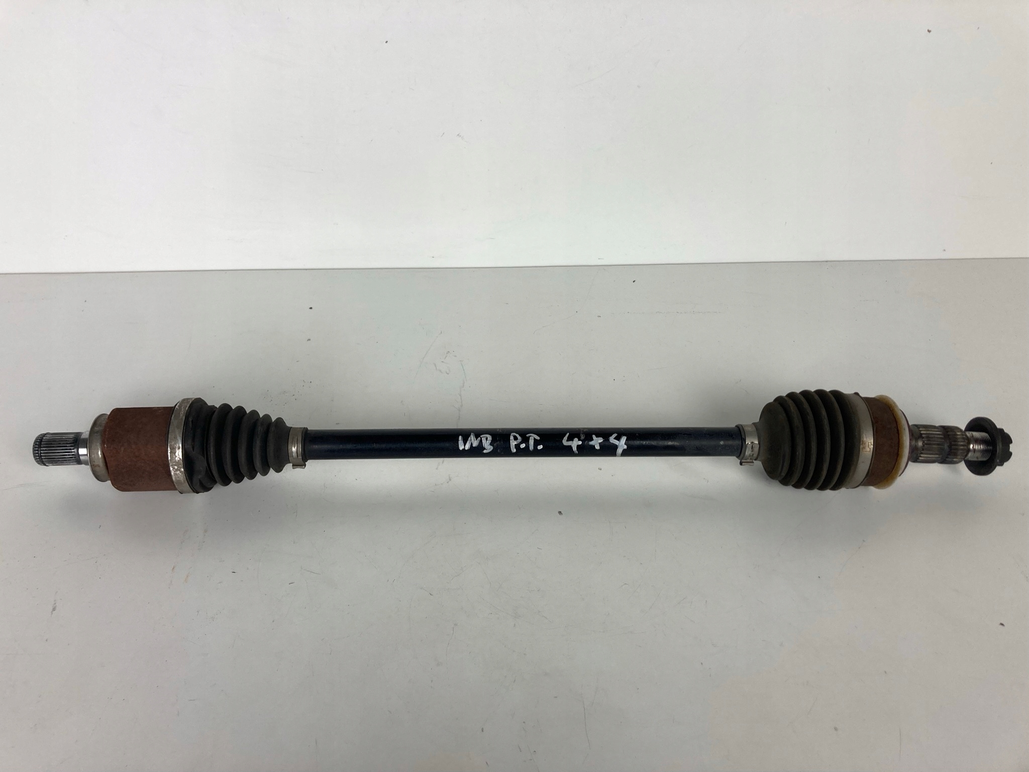 INSIGNIA B 2.0T 4X4 semi-axis right rear part 84142834 ABD4