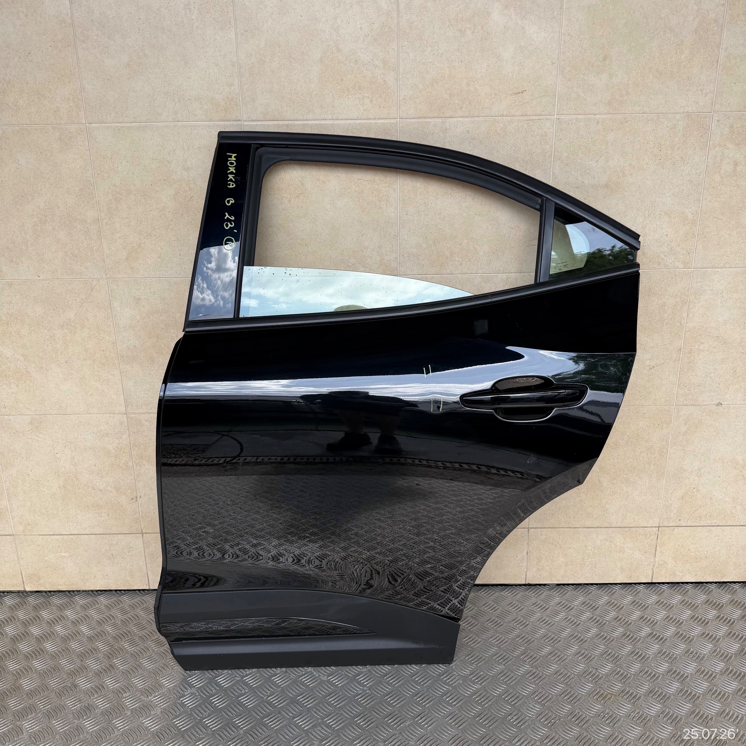 door complete rear. left OPEL MOKKA B 2023 ROK