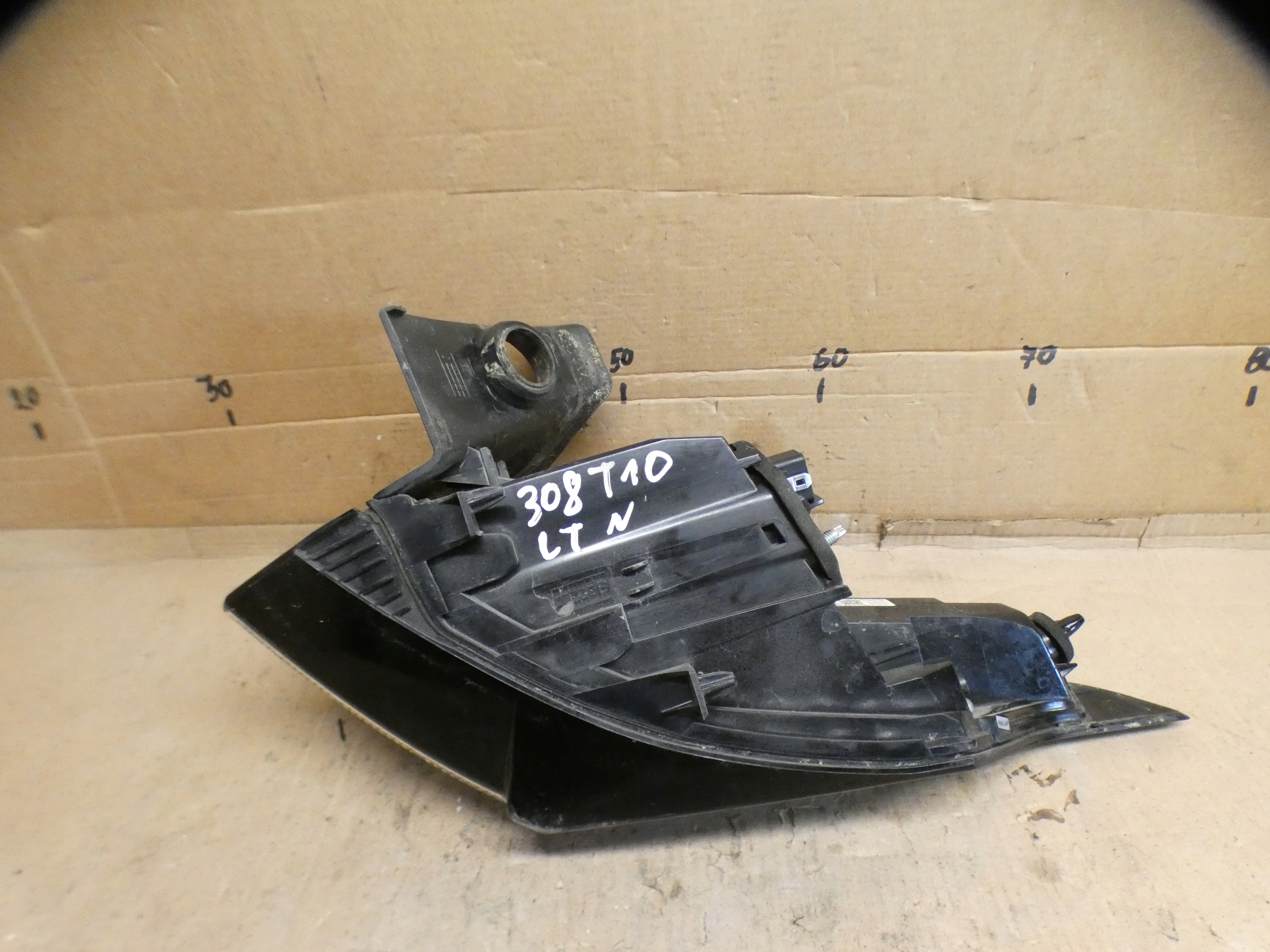 light left rear left rear part PEUGEOT 308 III T10 LED 2021