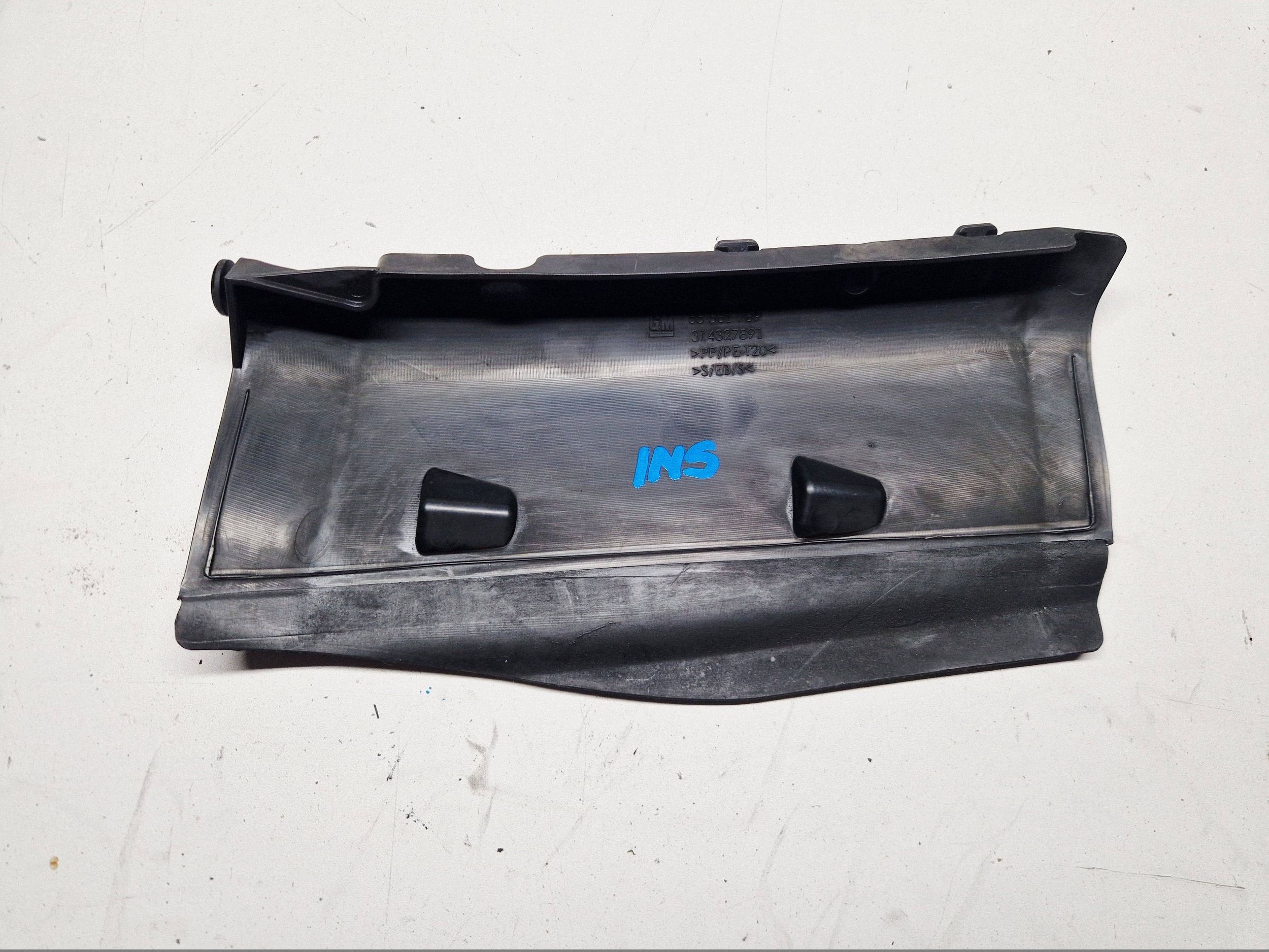 pillar upper front panel cover Opel Insignia A 55561769