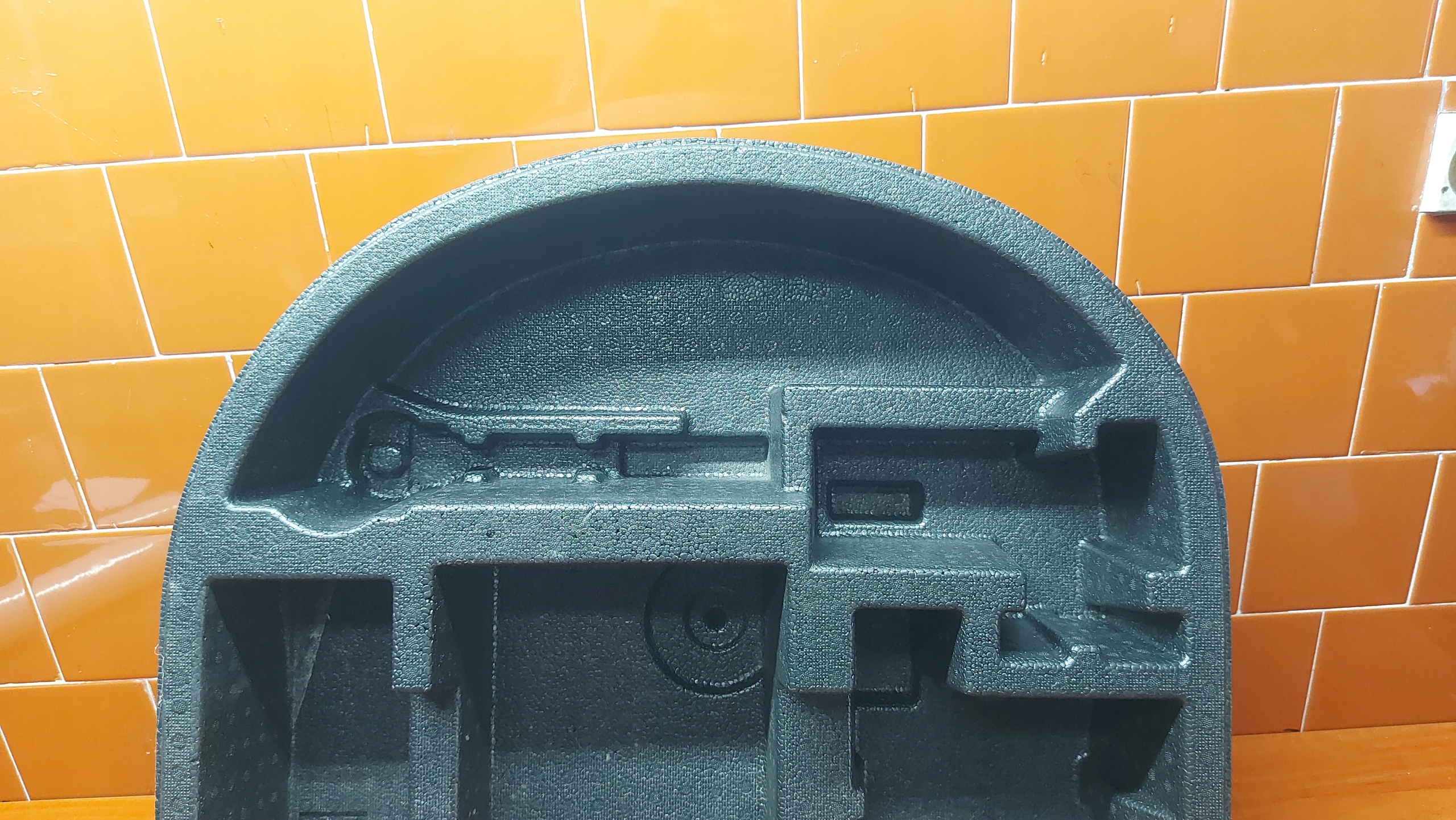 STYROPIOAN boot floor well TOYOTA YARIS CROSS 21