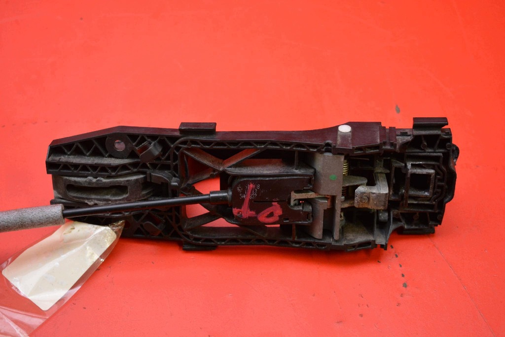 handle right rear part rear L041 VW GOLF 7 VII 5D HB 12-17