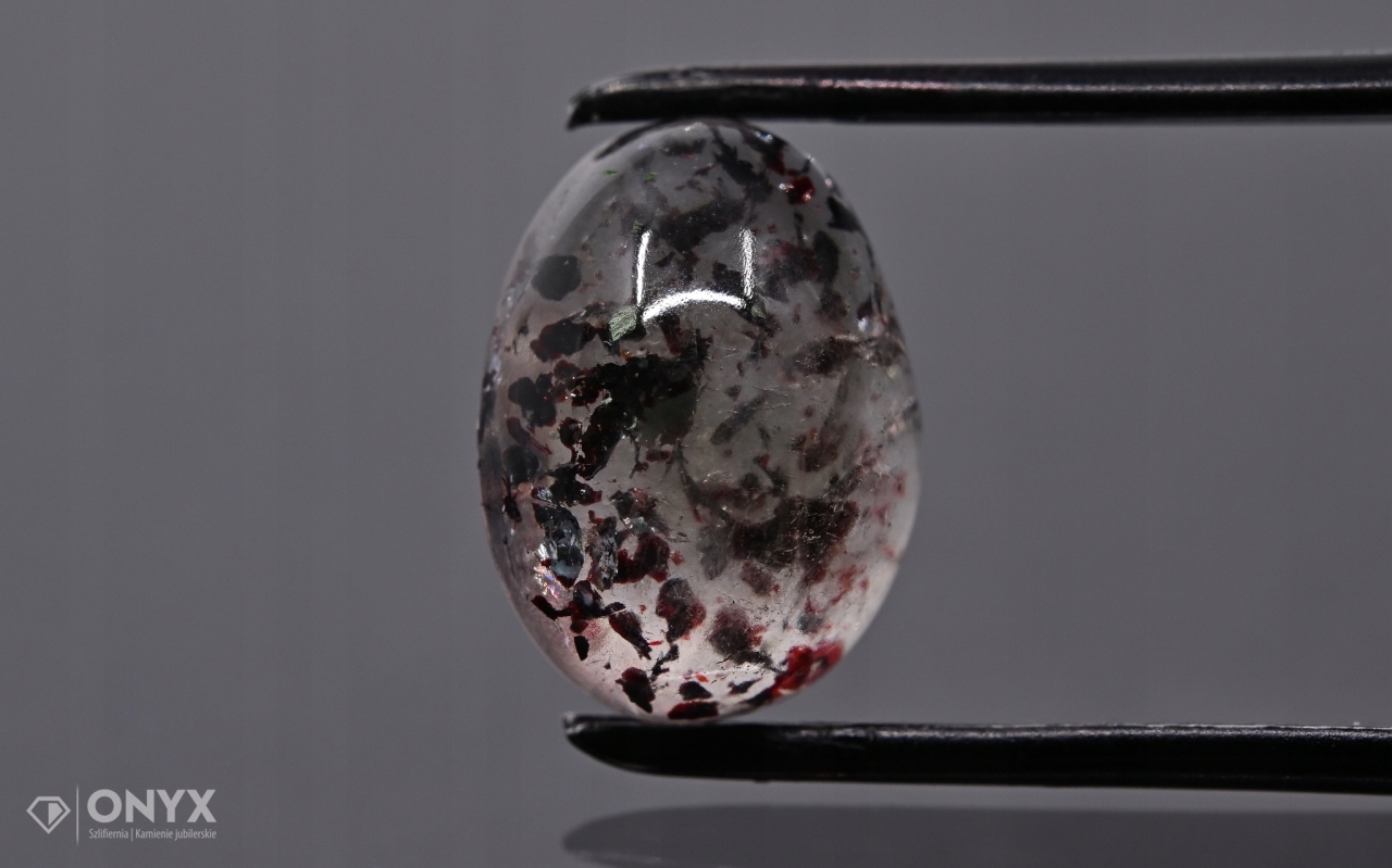 Jahodový křemen kabošon ovál 13,8x10,2 mm