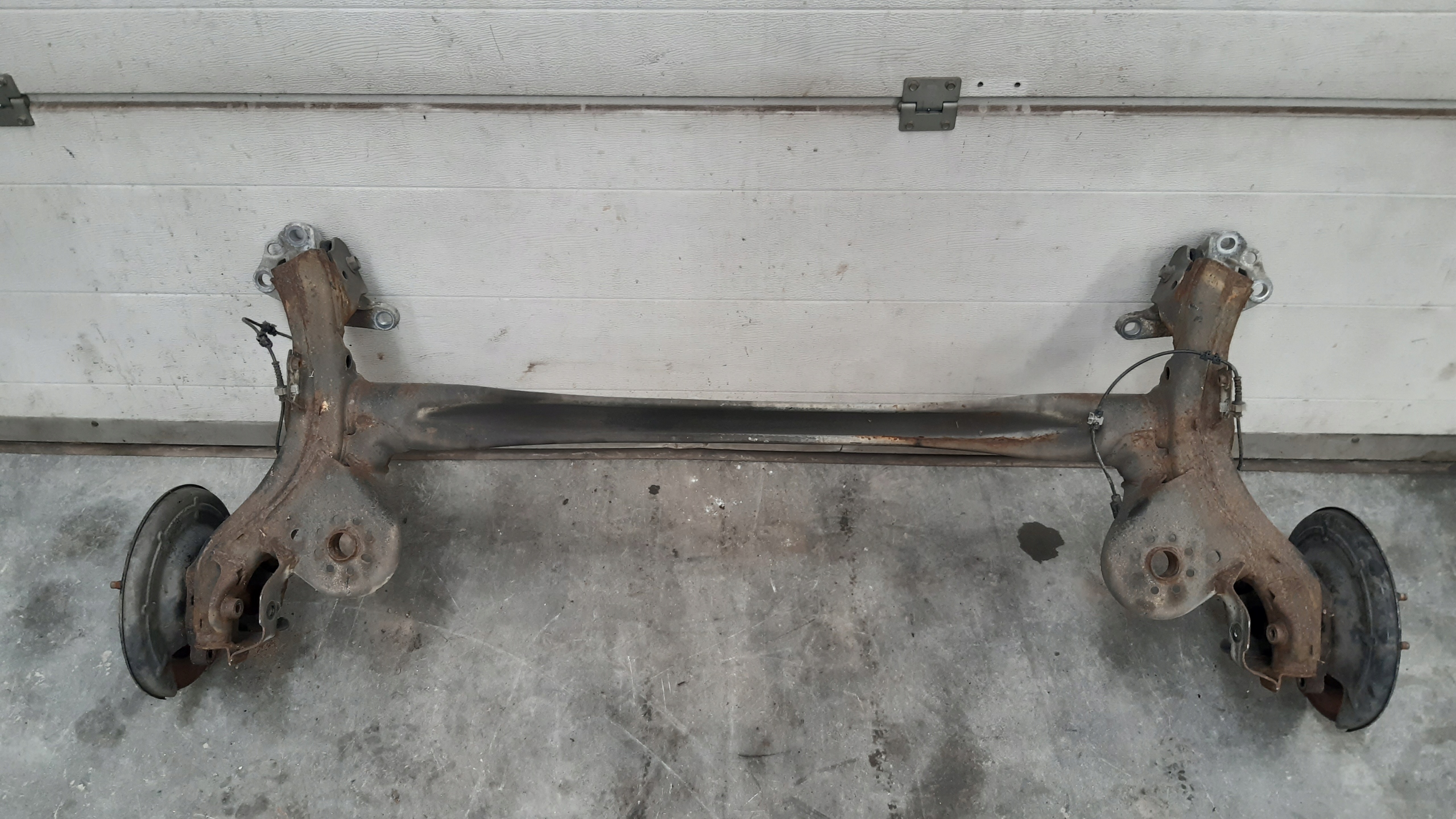axis sider rear part HB Opel Astra K