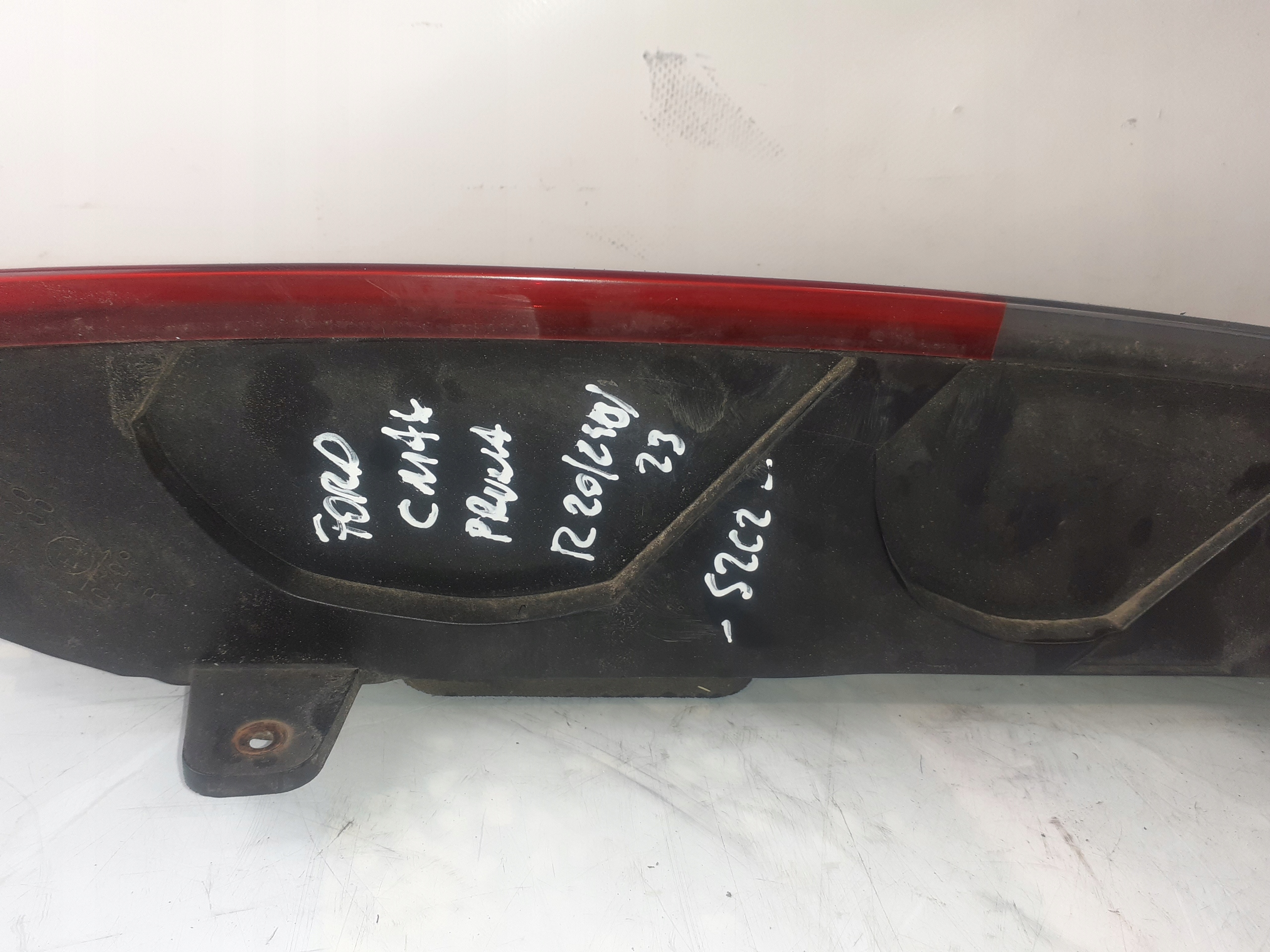 Ford C-Max light rear part rear right