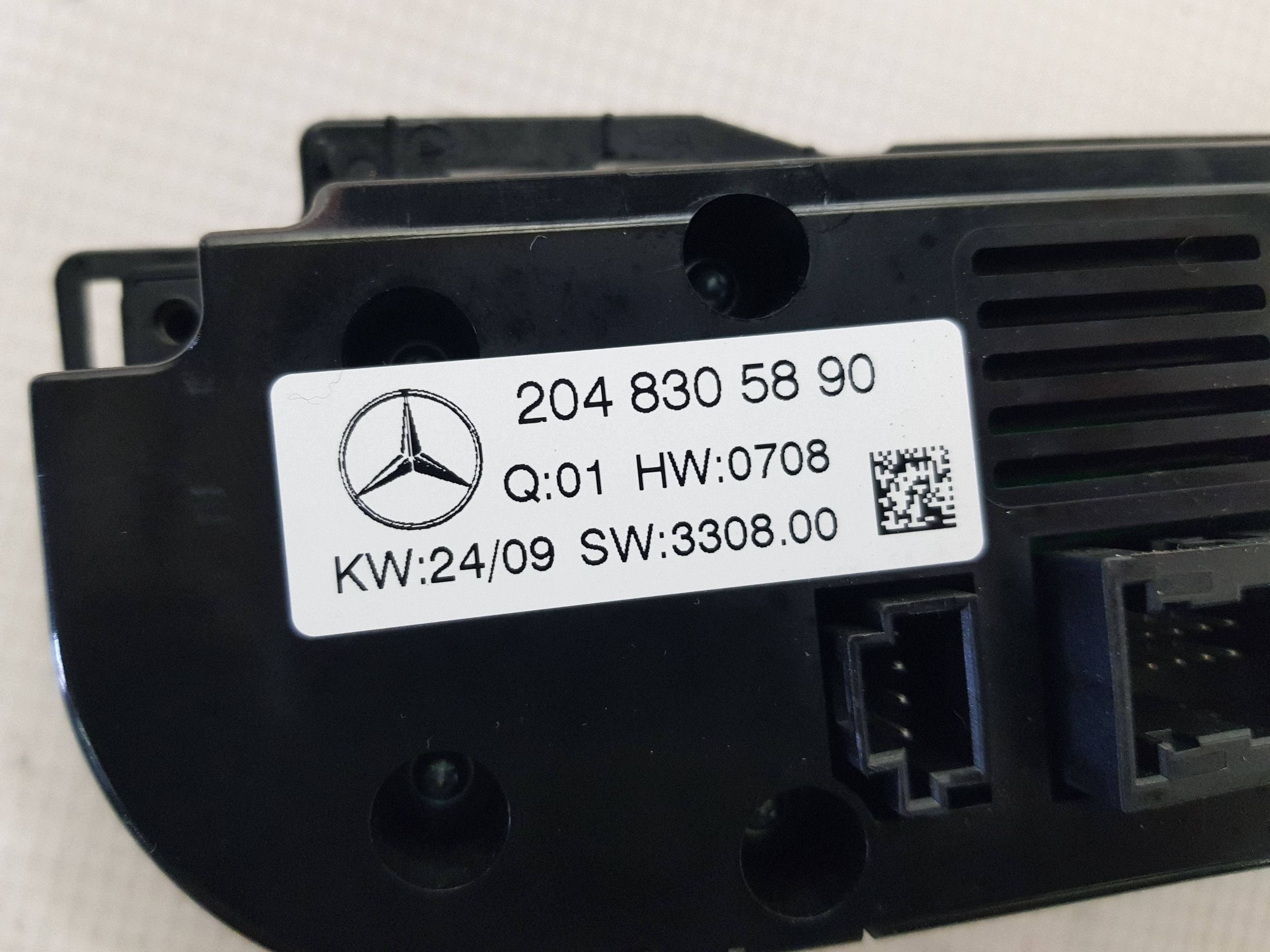 Panel KLIMY klimatizaci Mercedes C W204 A2048305890