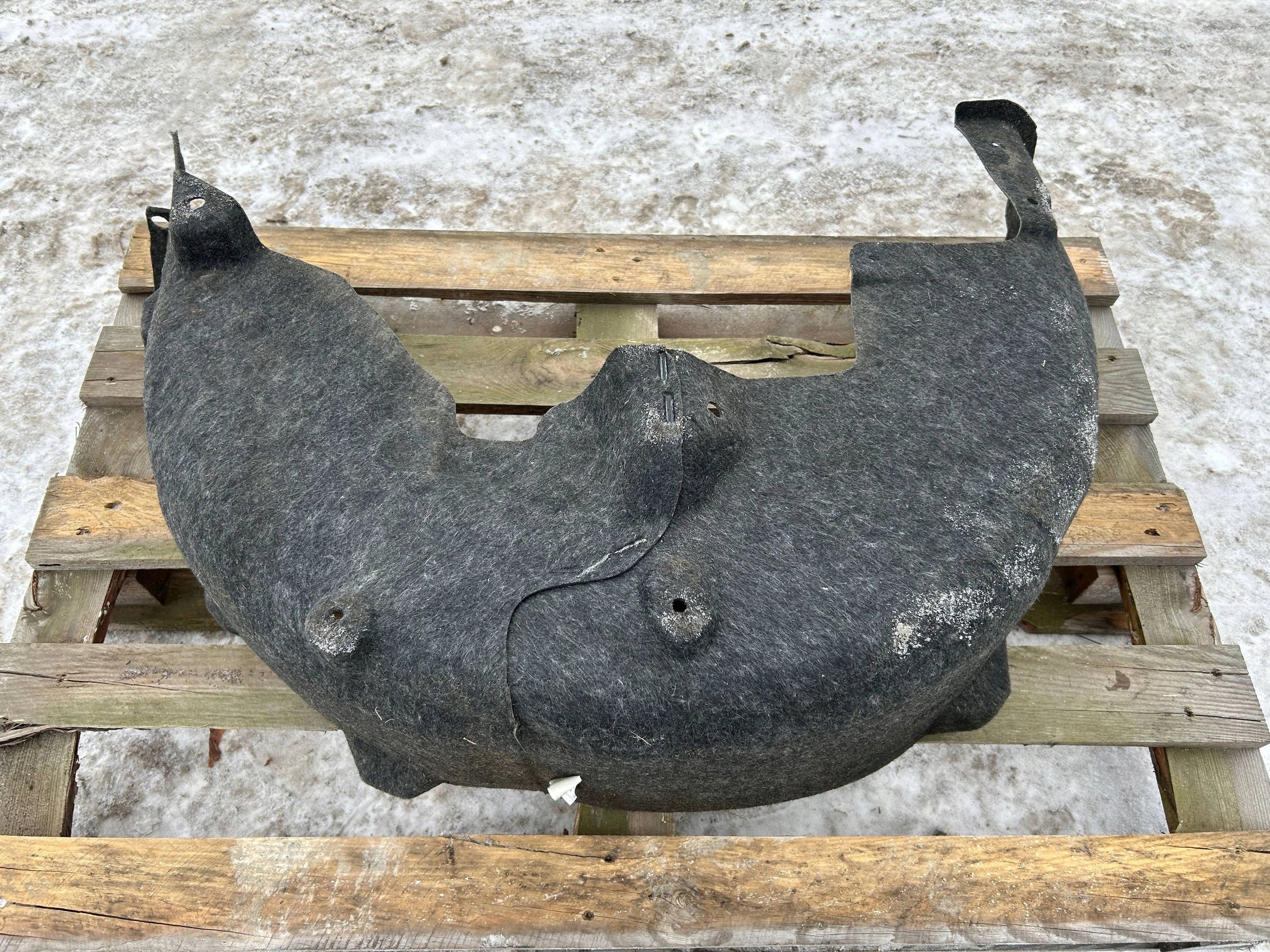 mudguard rear part rear. left Chrysler Pacifica 2017