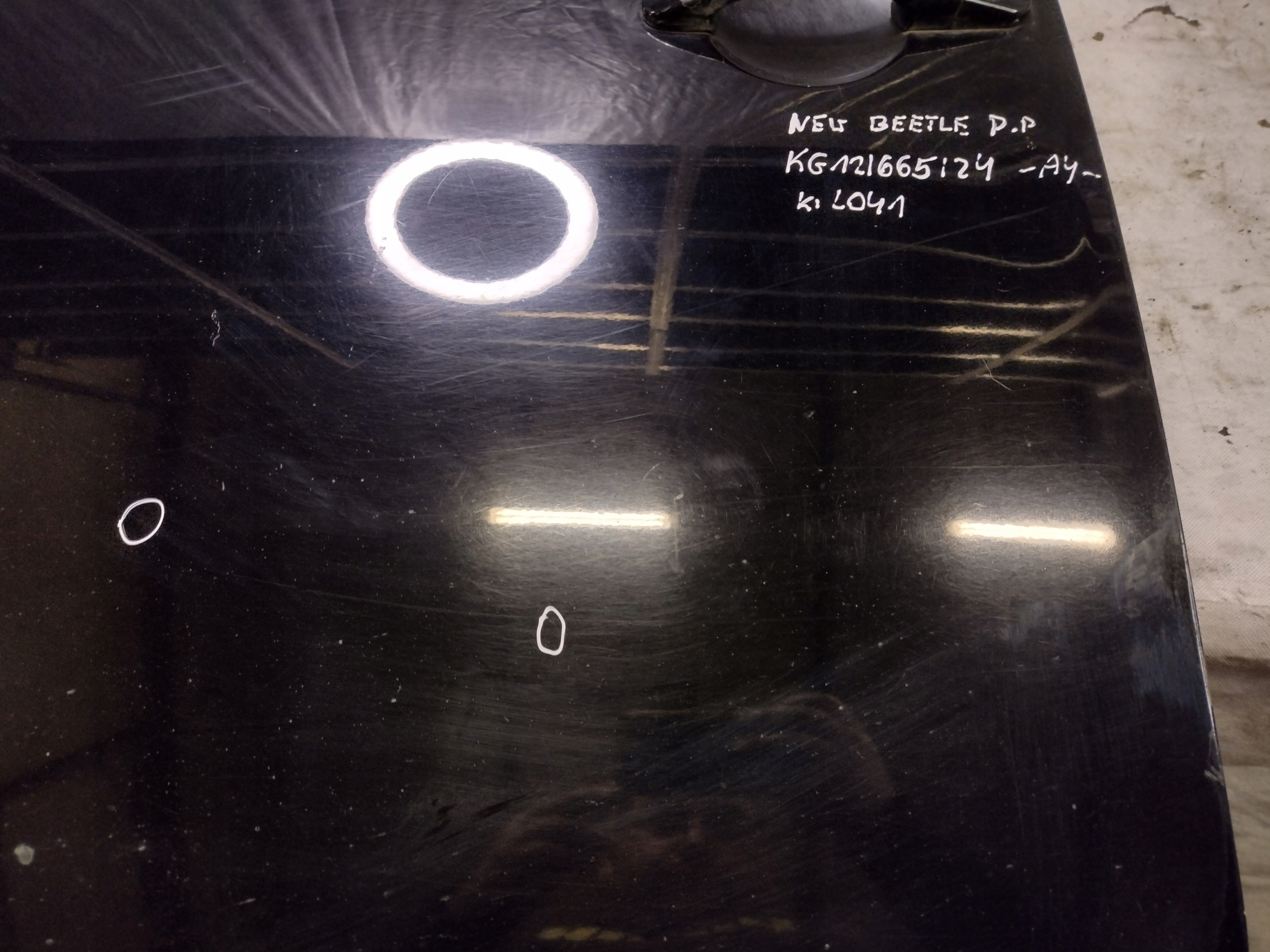 door left front Volkswagen New Beetle k: L041