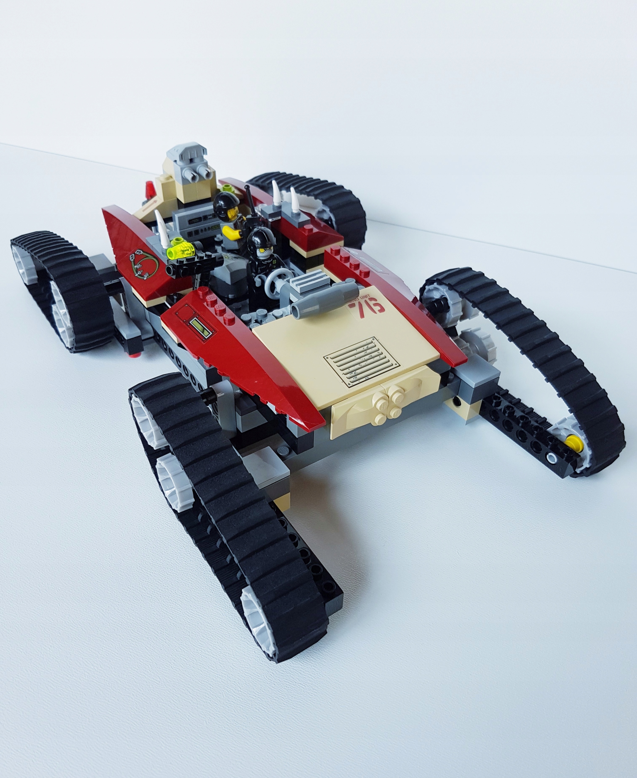 LEGO Dino 2010 7297 Dino Track Transport Liczba elementów 348 szt.