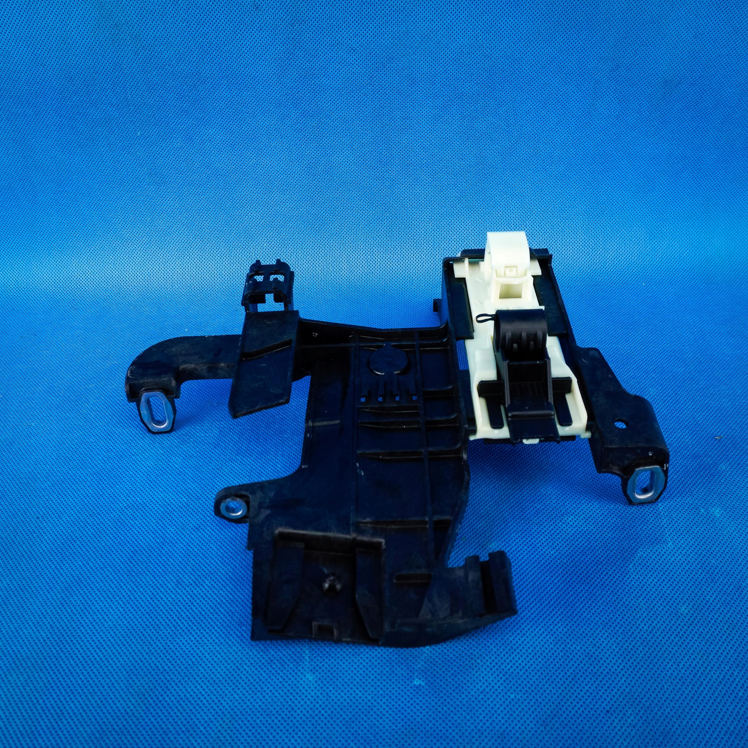support unité commande moteur BMW X5 G05 X6 G06 12908663502 8663502