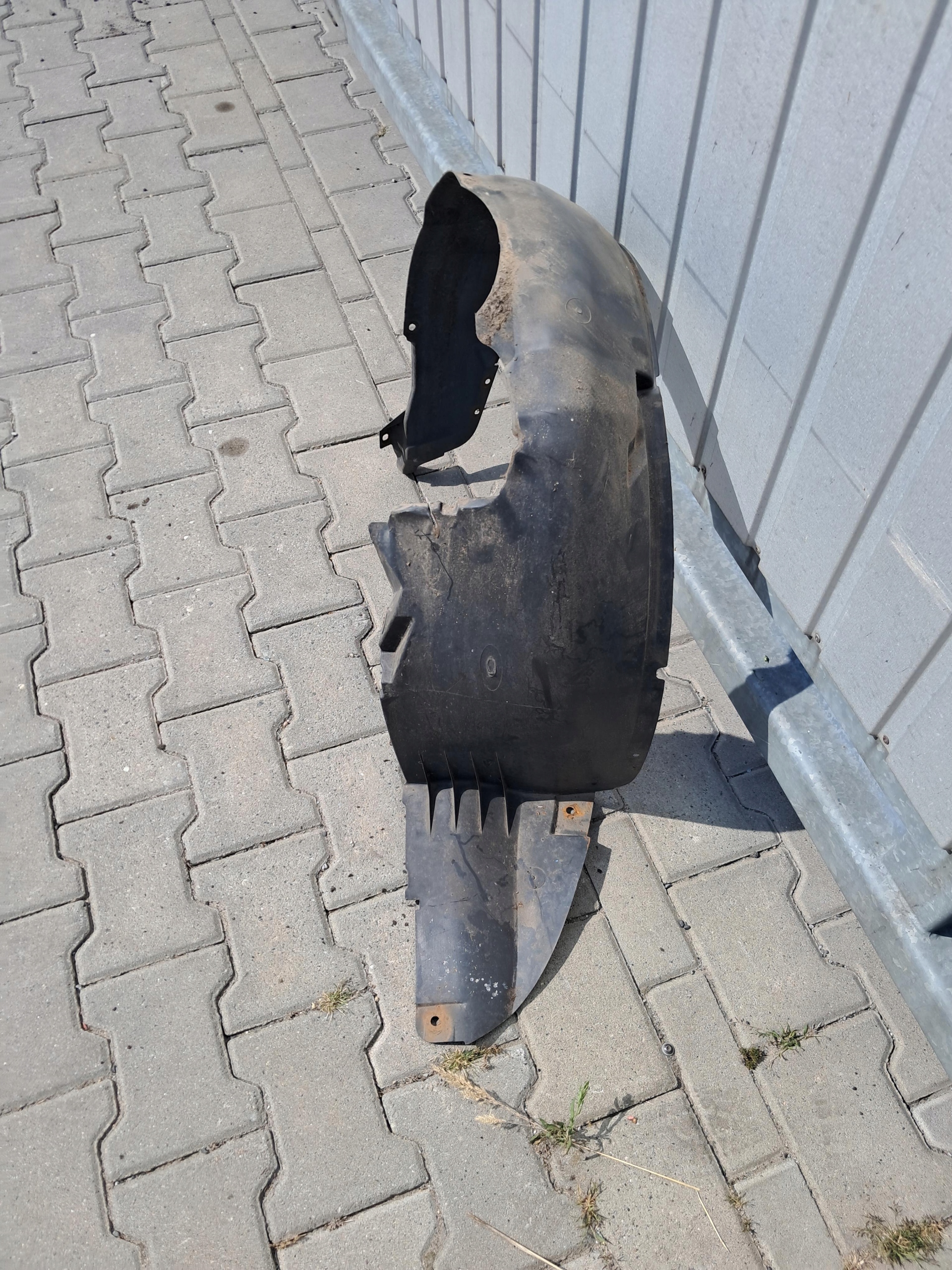 подкрылки передний левый Chevrolet Aveo II 96808314
