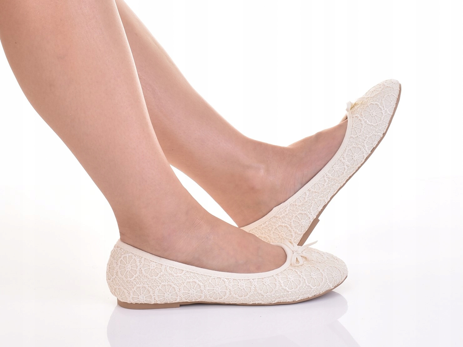 ELEGANCKIE BALERINY DAMSKIE HAFTOWANE BALETKI BEŻOWE MATERIAŁOWE Marka inna