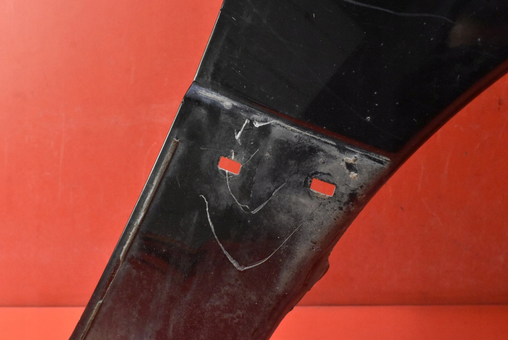 fender right front front black MITSUBISHI OUTLANDER 1 and 01-08