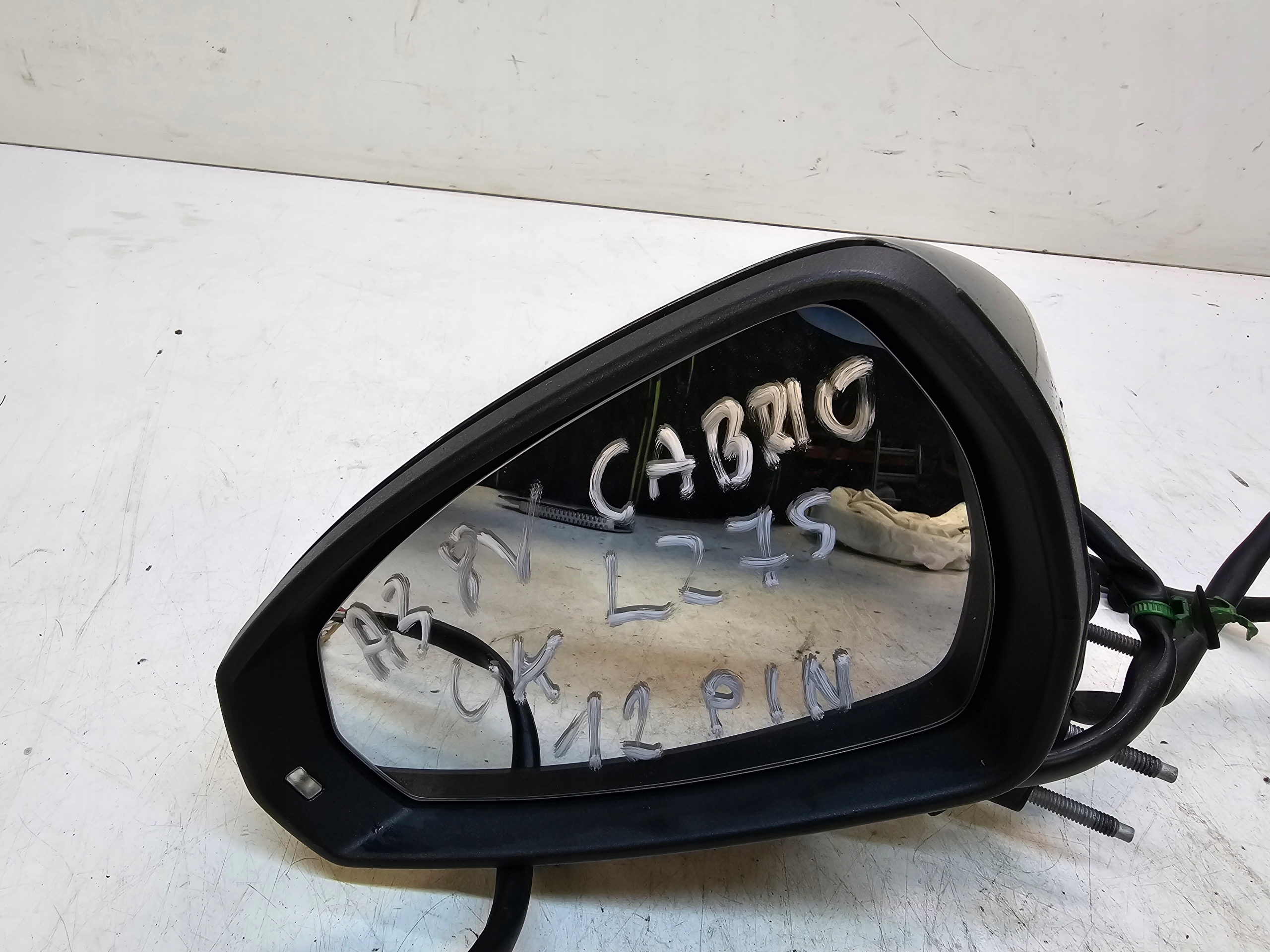 mirror exterior left AUDI A3 8V CABRIO LZ7S 12-PIN