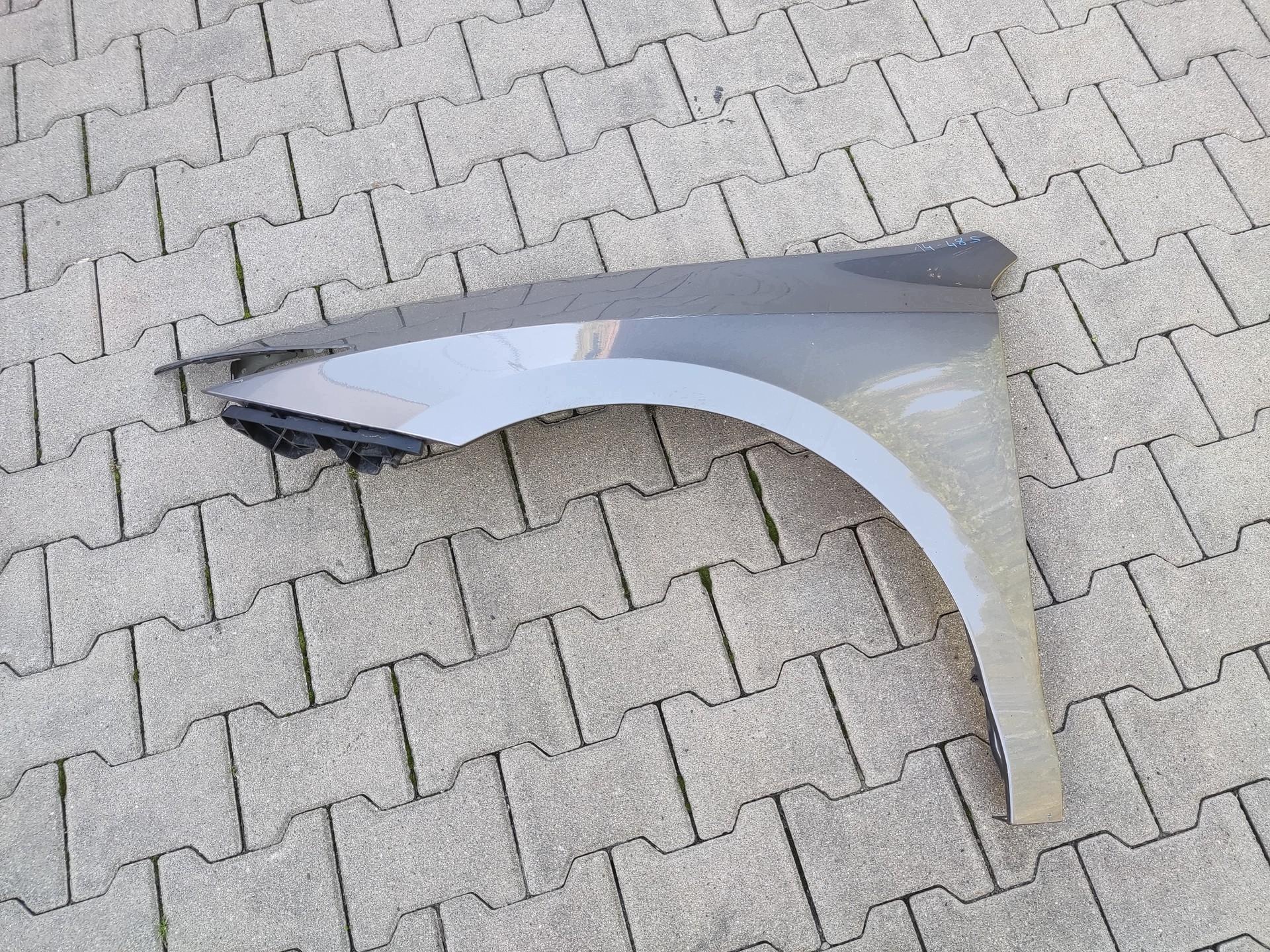 fender left front front RENAULT LAGUNA III COUPE 2008-2015