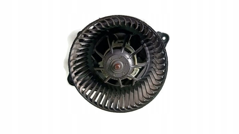 OPEL VIVARO 10r DMUCHAWA NAWIEWU