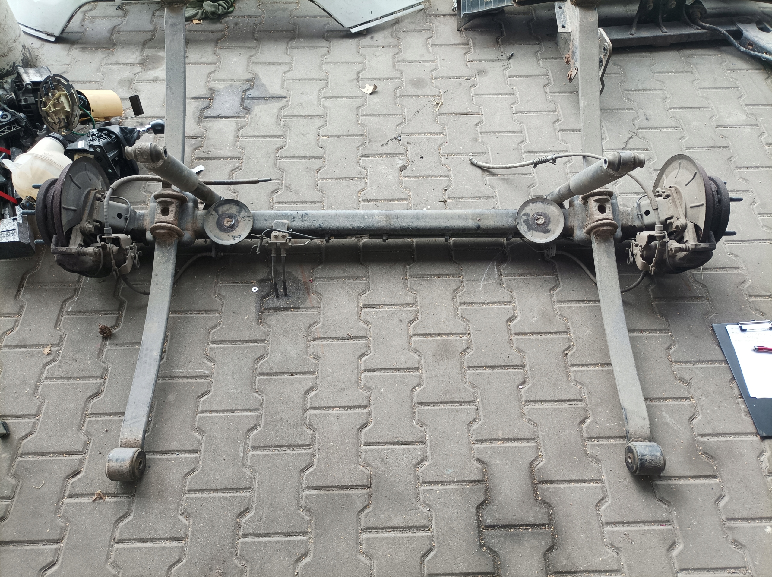 FORD TRANSIT CUSTOM ZAWIESZENIE TYLNE KOMPLETNE