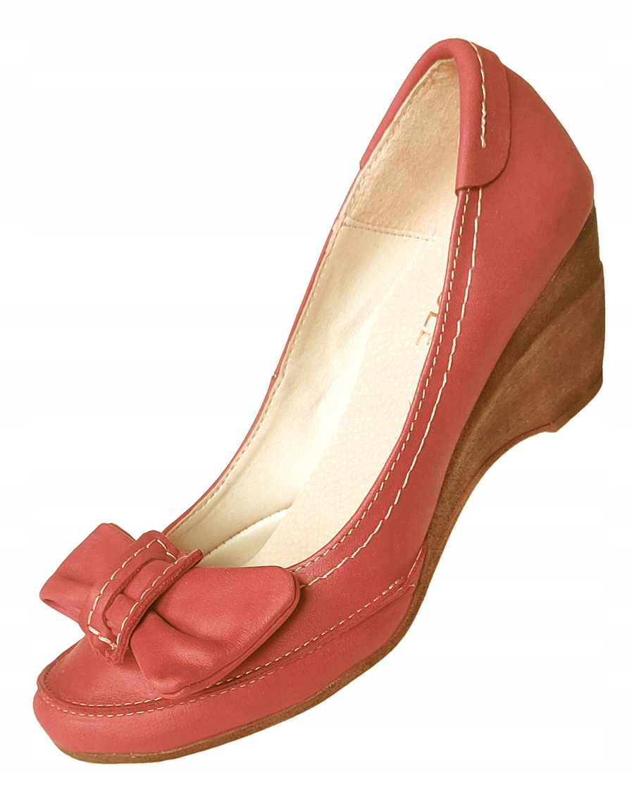 Výprodej Kožené polobotky Baleríny na klínku červené přírodní kůže 40