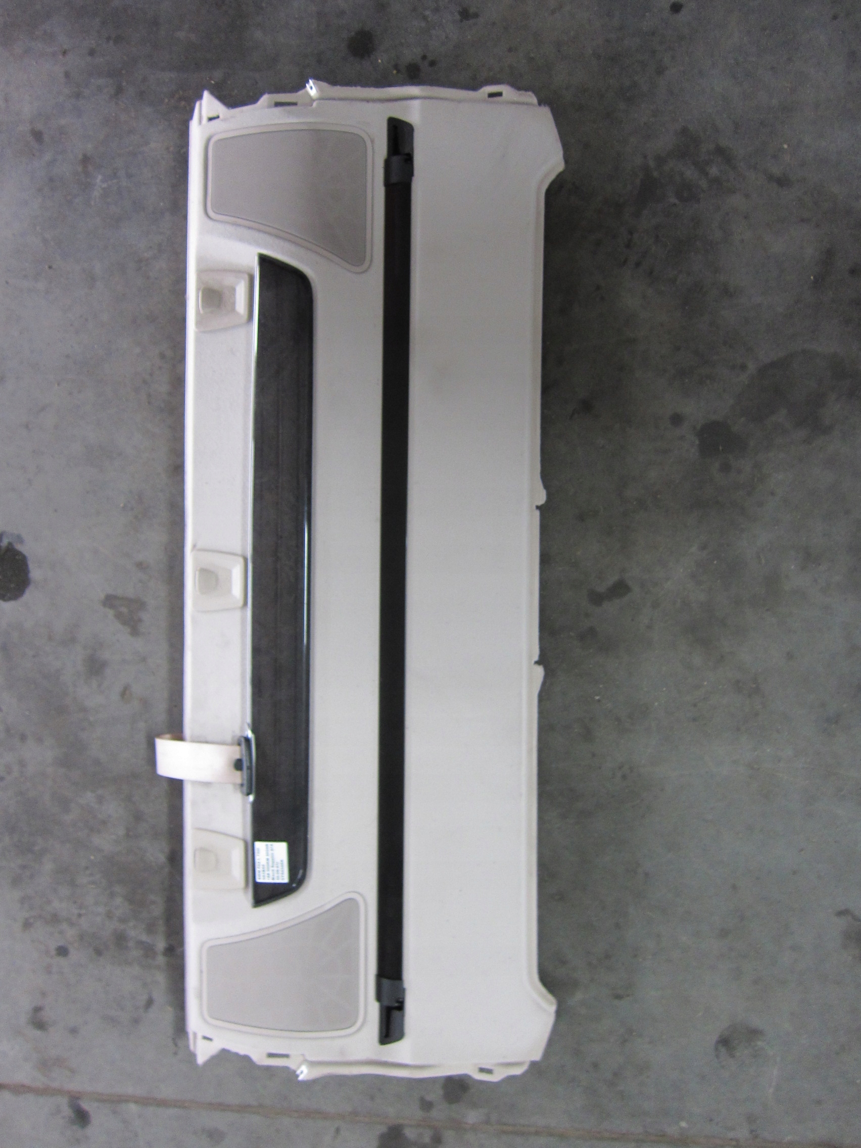 51469151609 - BMW F01 F02 задня полиця задня електрична шторка без