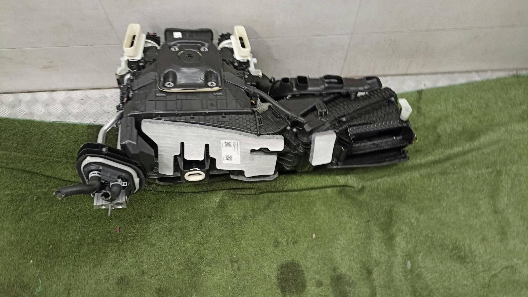 BMW 7 G70 heater 5A2B0B1