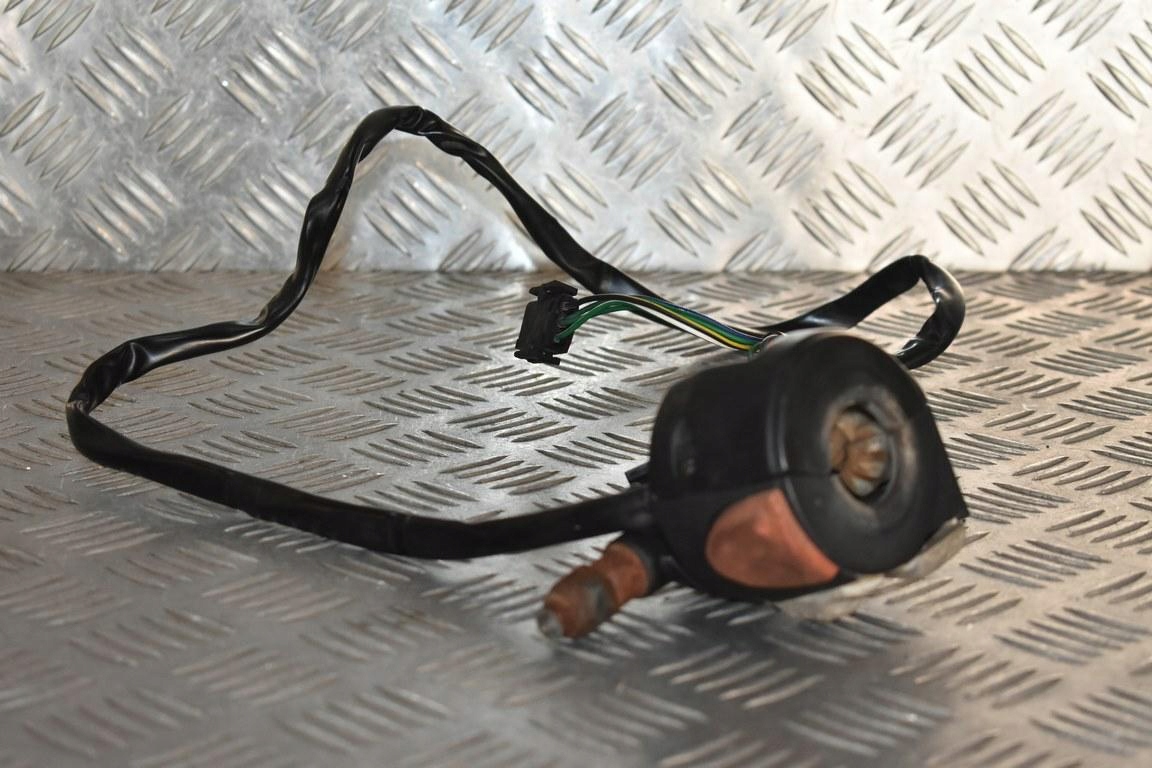 61317682386 - Правые переключатели стартера BMW F 650GS 04-08r