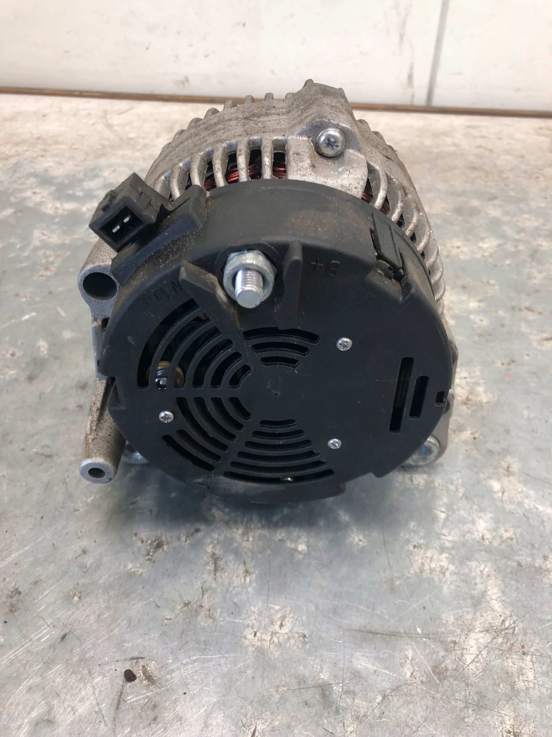 alternator HELLA VW AUDI 8EL012427