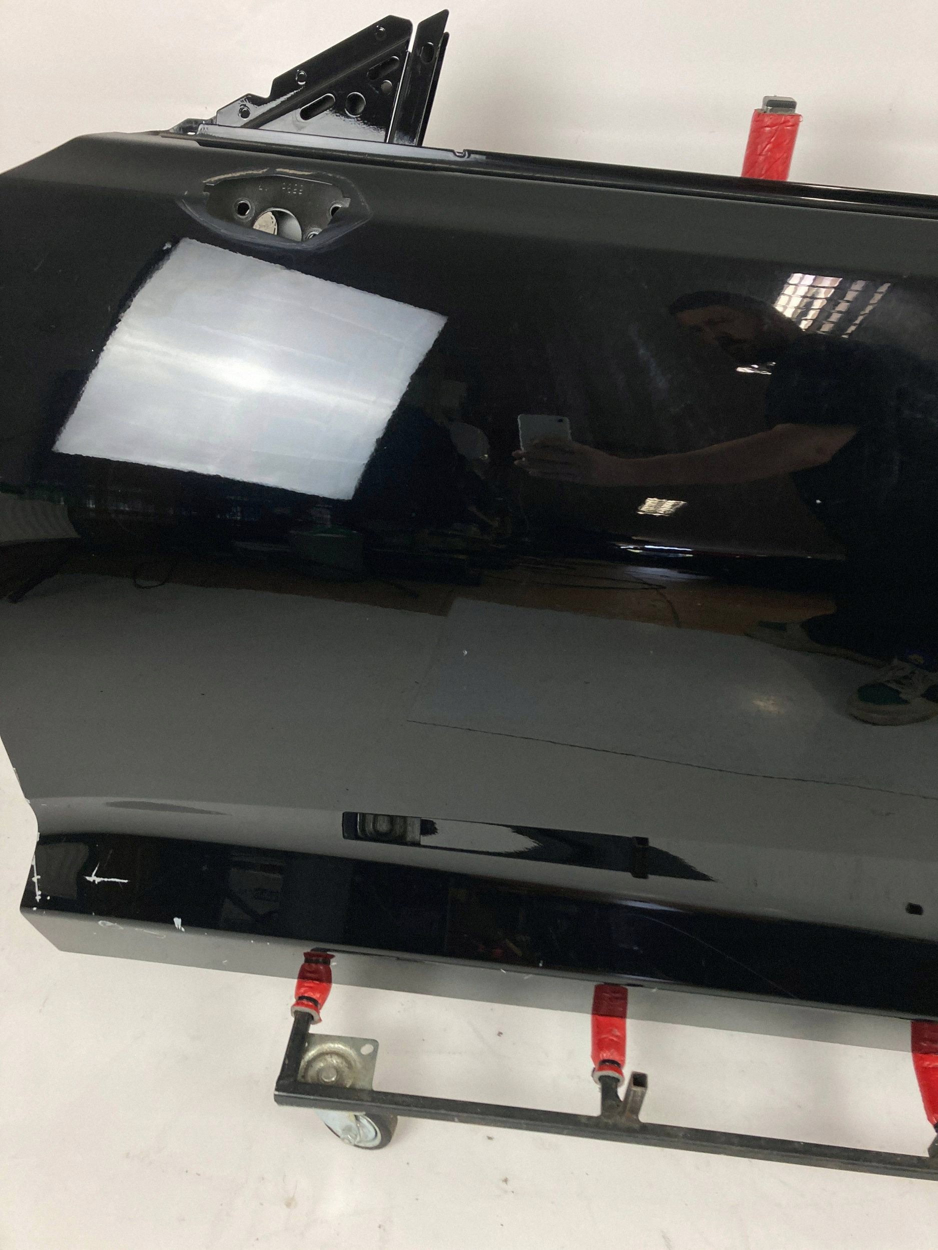 Chevrolet Camaro door left driver´s 2016-2024 OEM