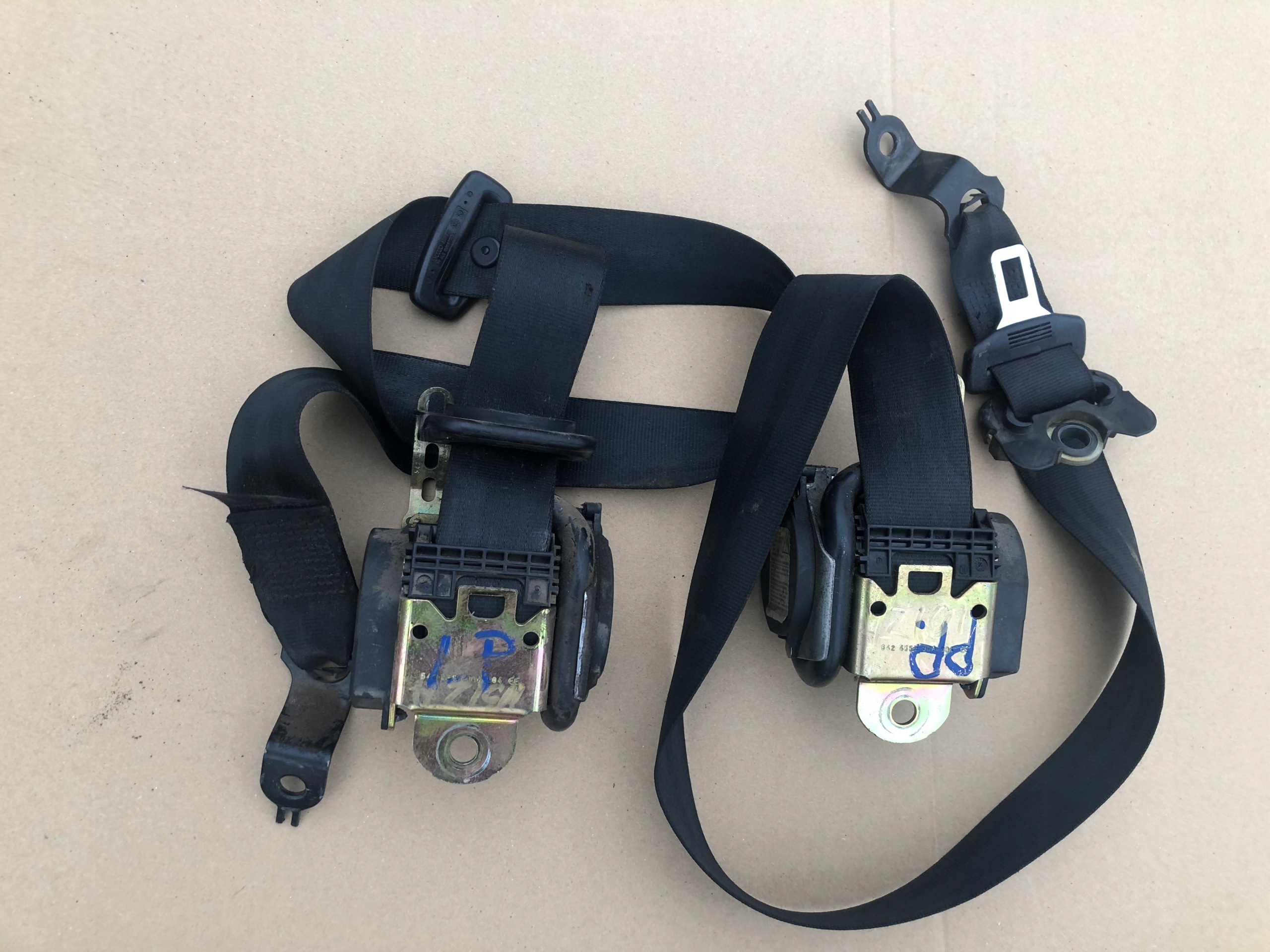 6L4857705E 6L4857706E - РЕМІНЬ БЕЗПЕКИ ЛІВЕ ПРАВЕ СИДІННЯ IBIZA III 02-08