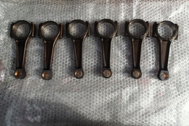 JEEP LIBERTY KJ 3.7 ШАТУН