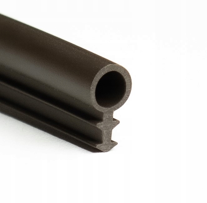 USZCZELKA DO DRZWI OKNA RENOWACYJNA BRĄZOWA 1 mb