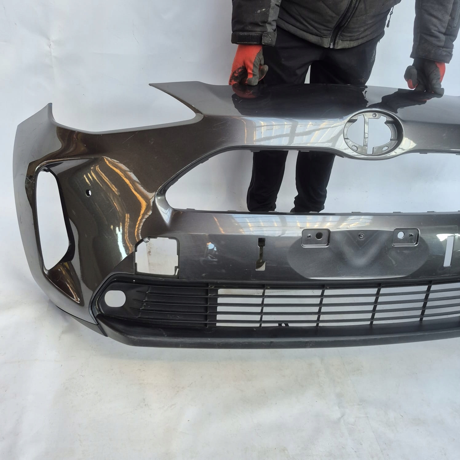 TOYOTA YARIS CROSS bumper front front