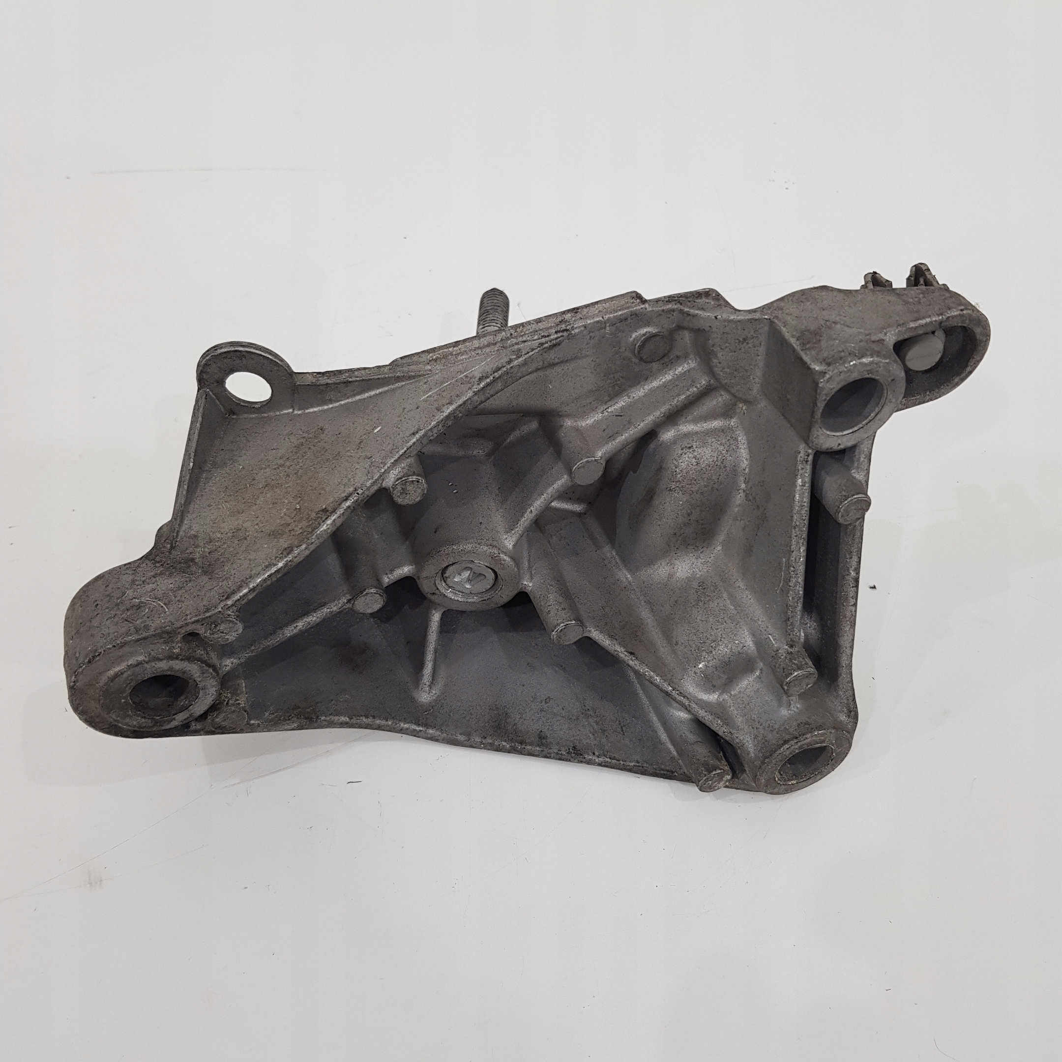 SUPPORTO RENAULT DACIA 8200429496 B