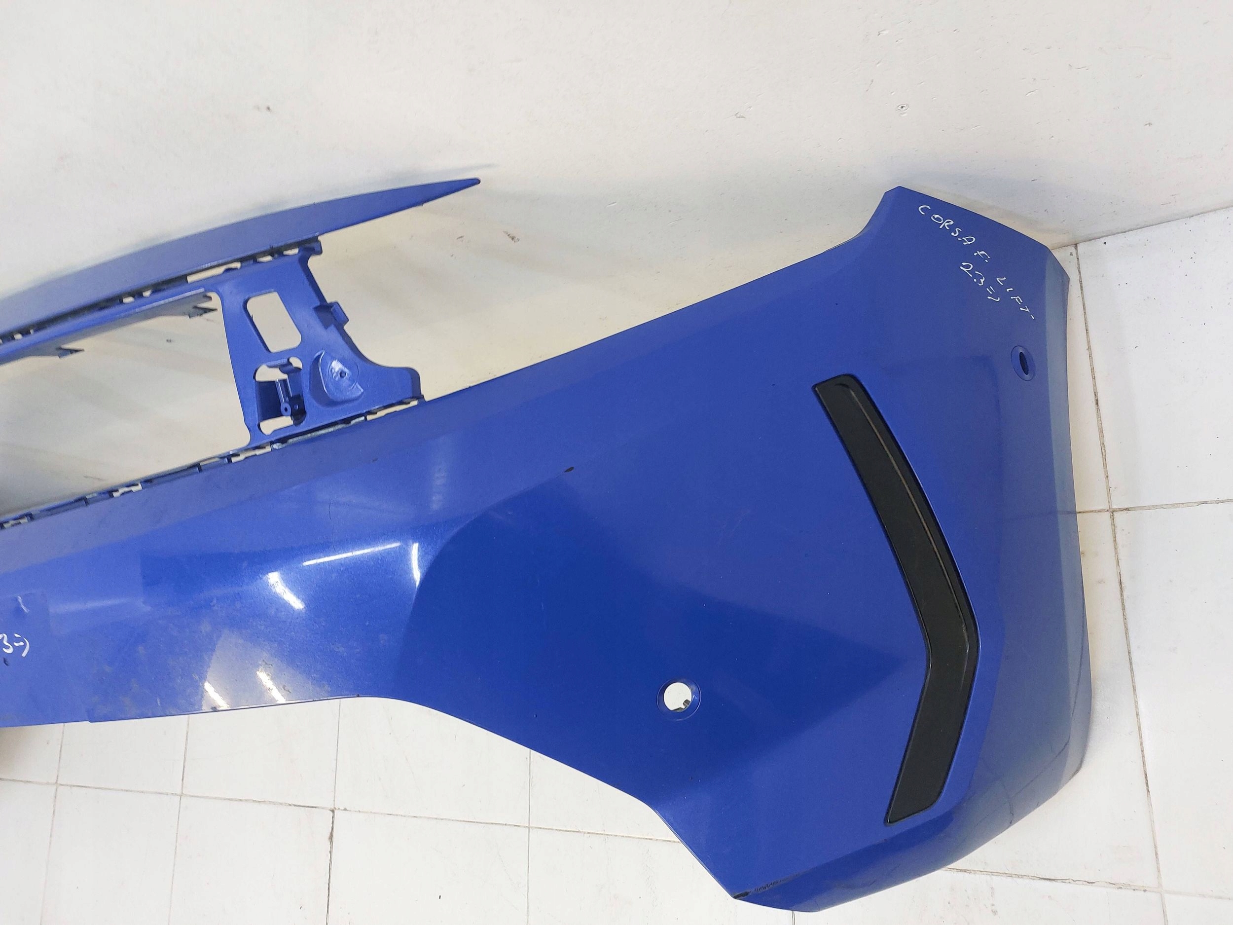 OPEL CORSA F LIFT 23r> bumper front front PDC