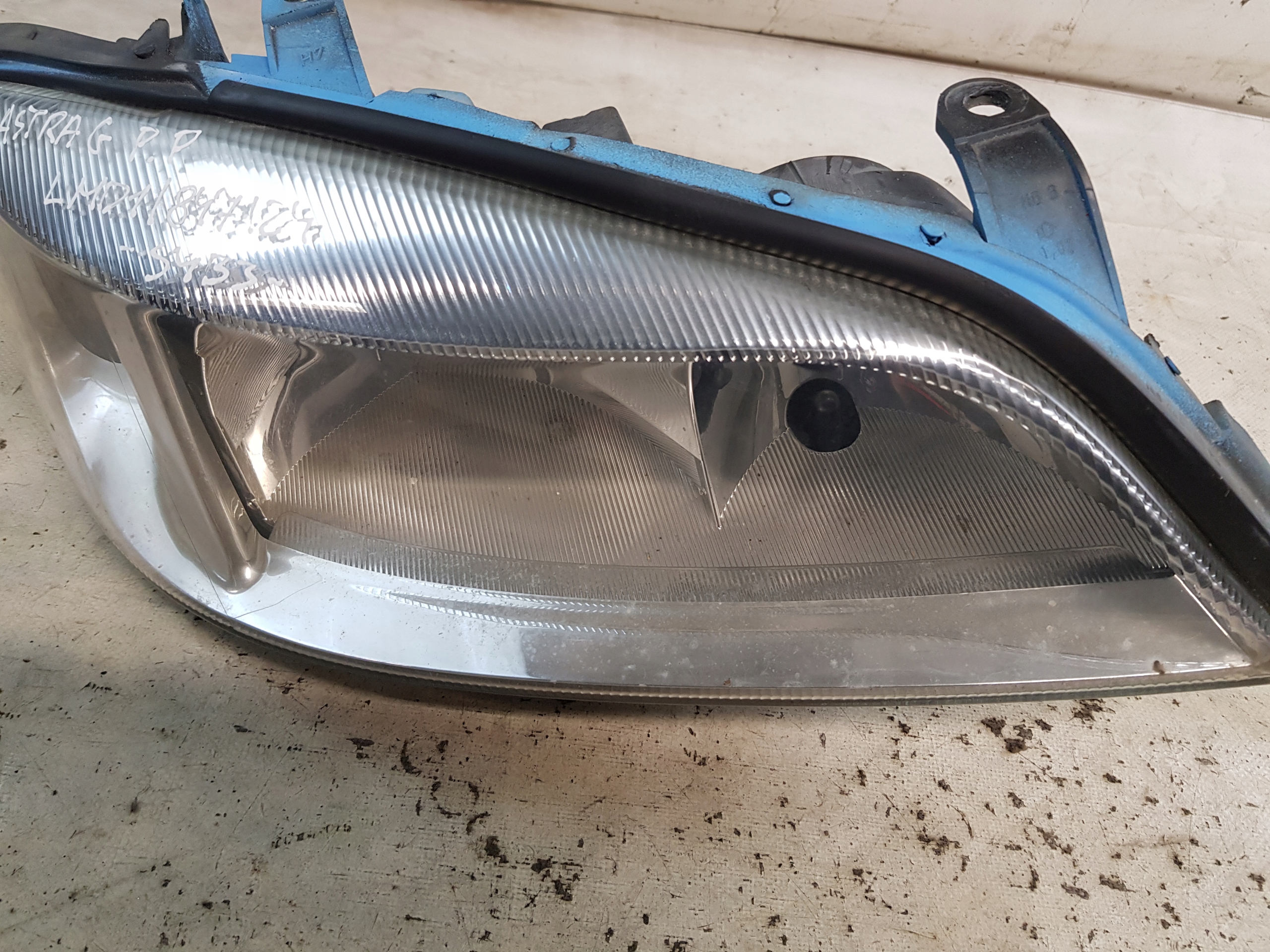 light right front OPEL ASTRA II G 90520878RH EUROPA