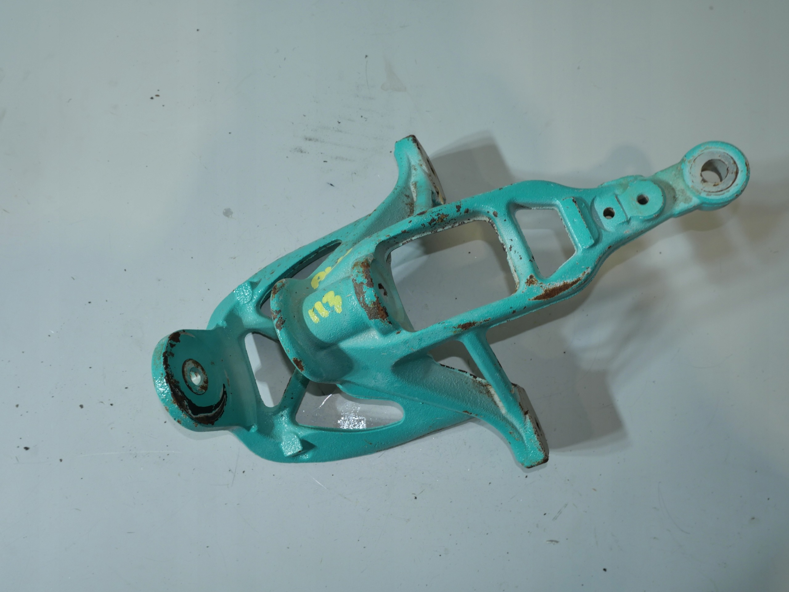 SPRINTER 906 holder bracket RESORA A9063250401
