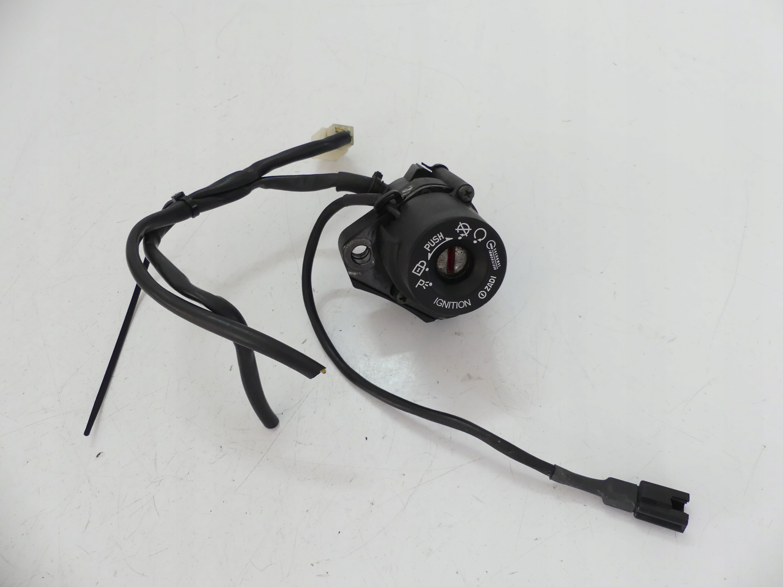 STACYJKA ZAPŁON MOTO GUZZI BREVA 850 1100 1200