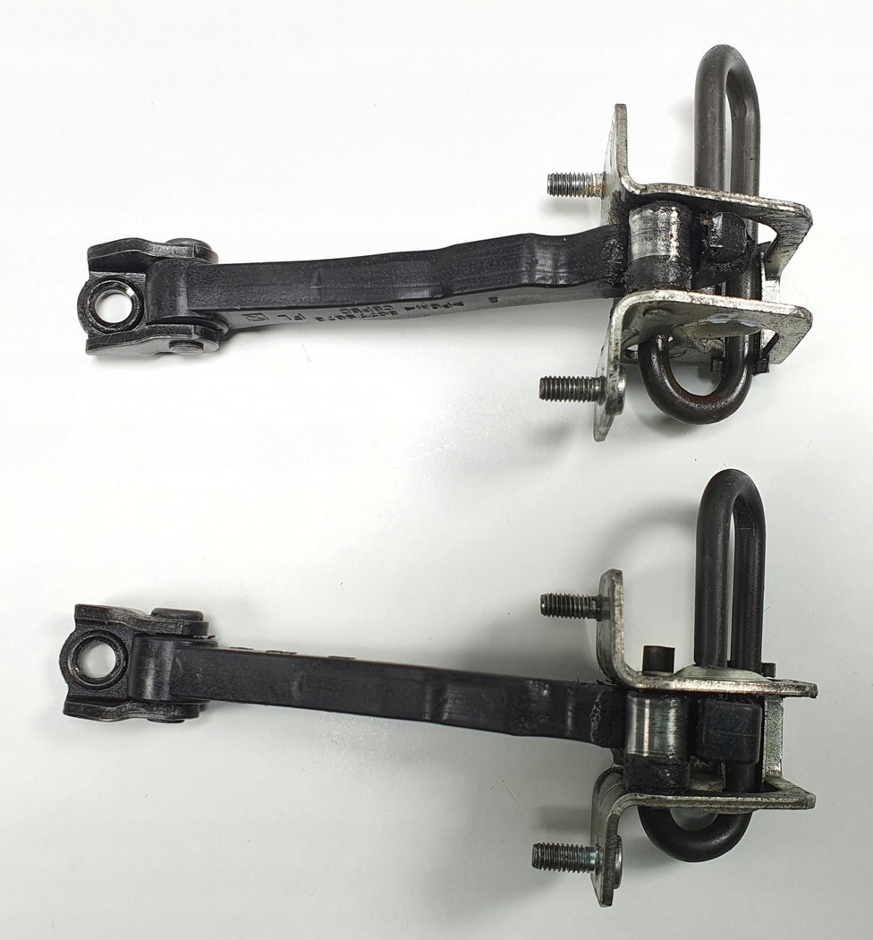 OGRANICZNIK DRZWI VOLVO C70 II 30779873 Part number 30779873