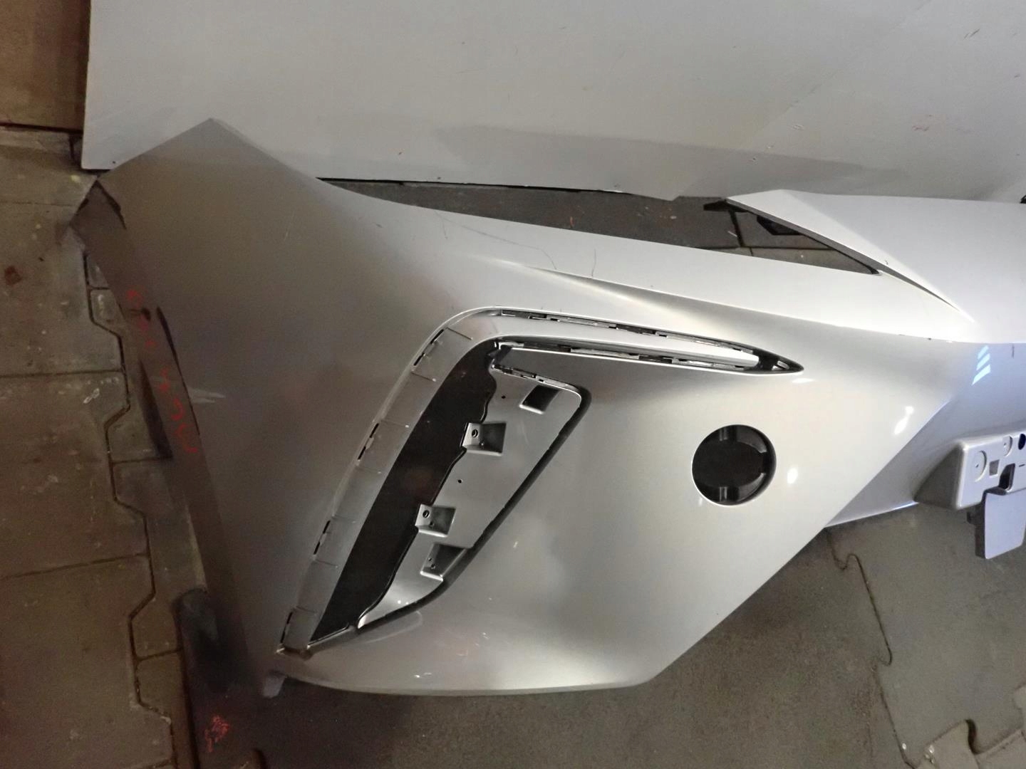 bumper front front MG4 MG 4 2022