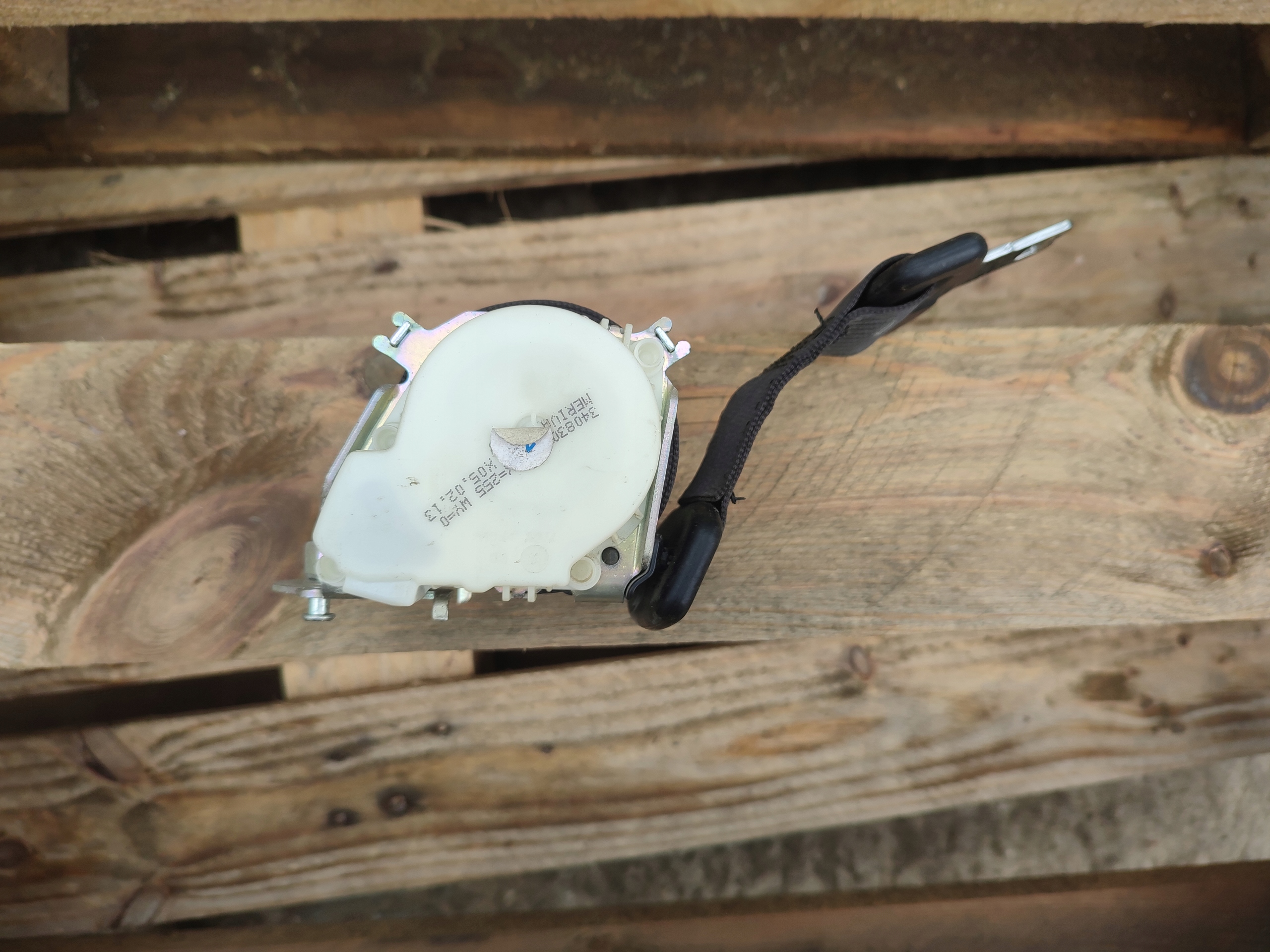 Gurten Sicherheits mitte heck Opel Meriva B 33035173B