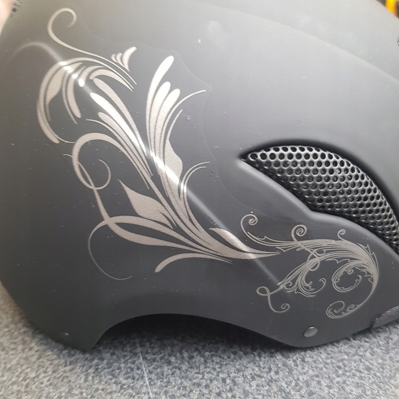 Kask HKM Perfection black zdobiony r. 59-61 EAN (GTIN) 4057052174773