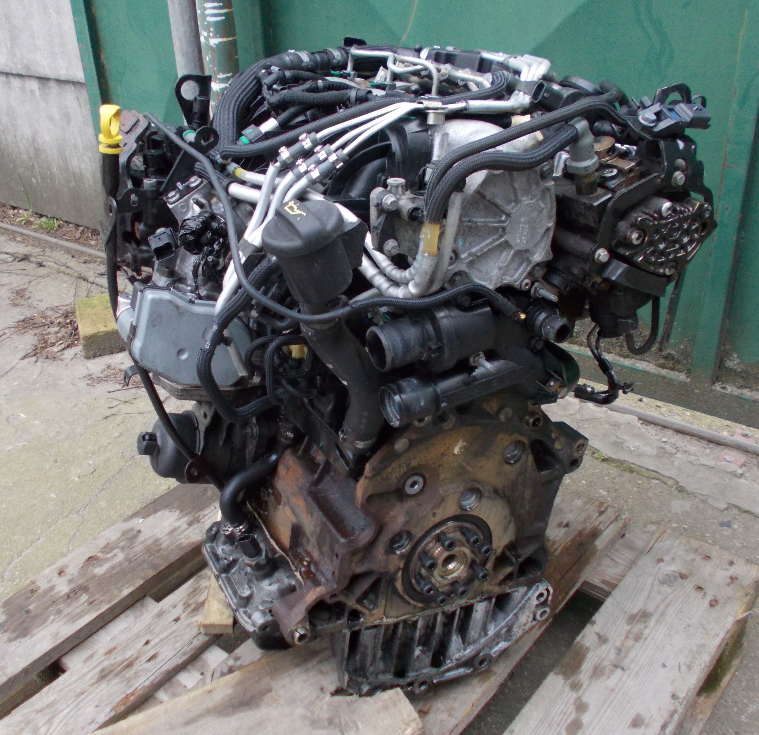 CITROEN C5 2.2 HDI BI-TURBO engine complete 4HT