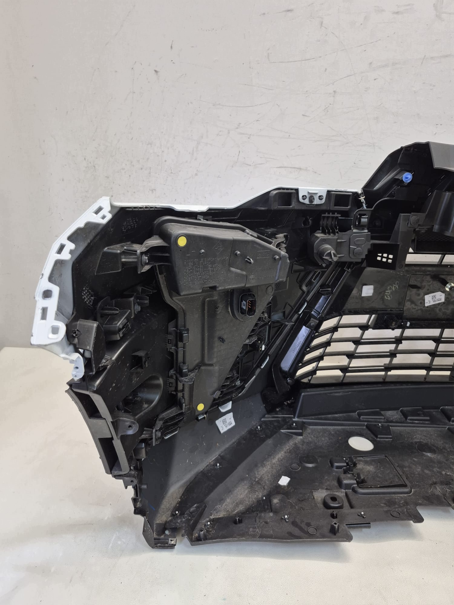 MITSUBISHI ASX II LIFT 24- bumper front front grill RADAR PDC KAMERA